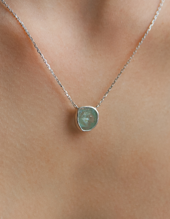 Подвеска с аквамарином