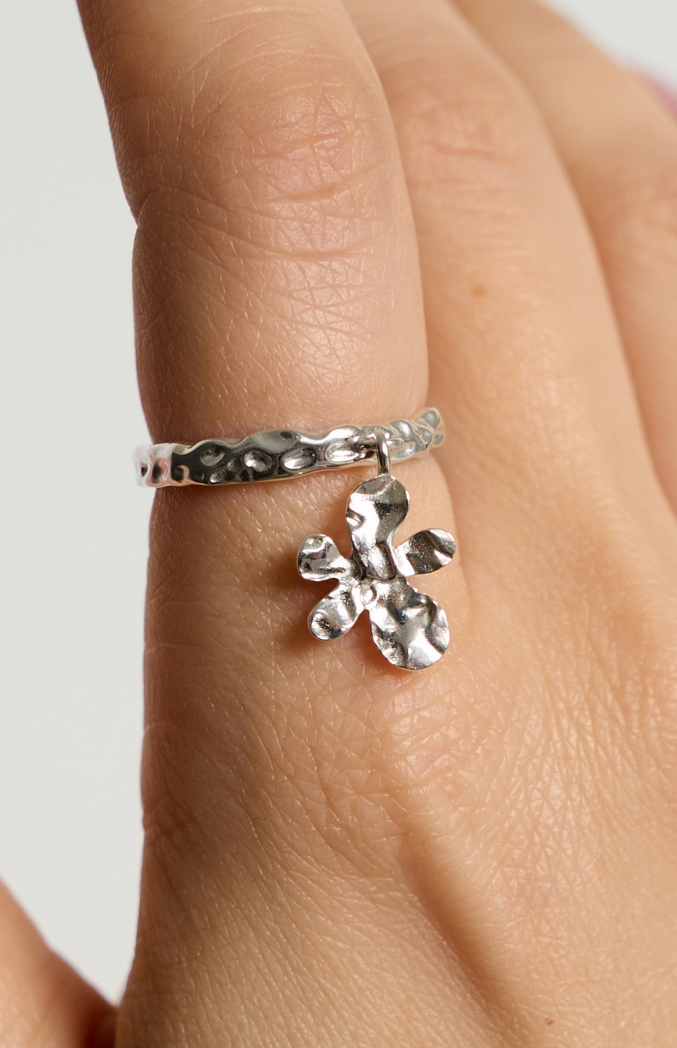 Кольцо с подвеской Флора