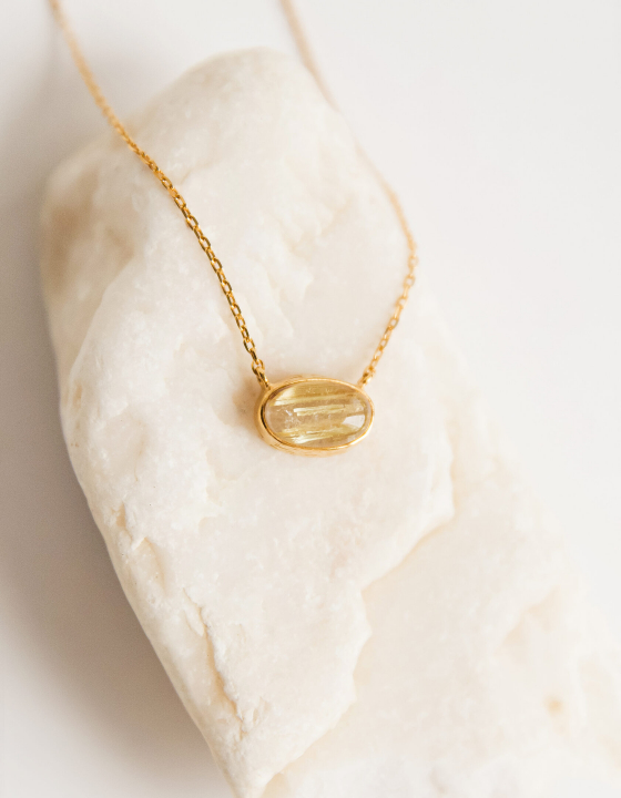 Подвеска с рутиловым кварцем