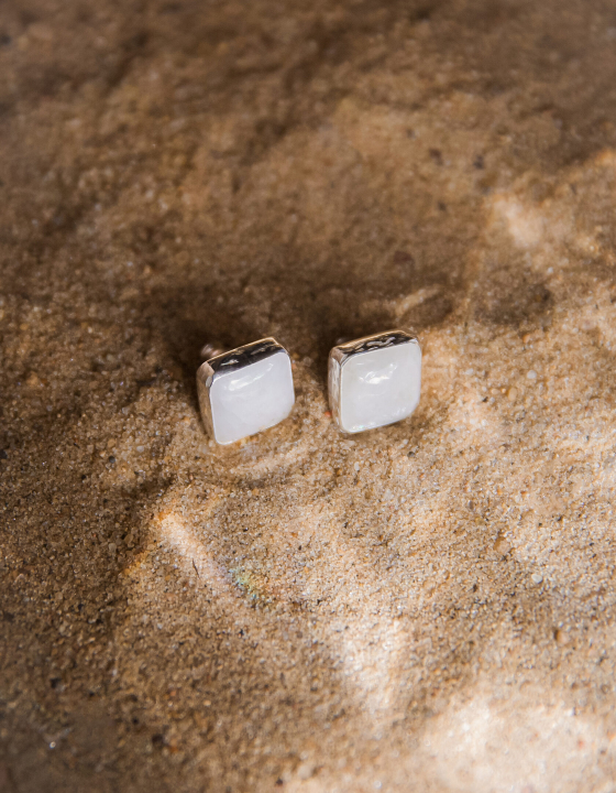 Пусеты с беломоритом