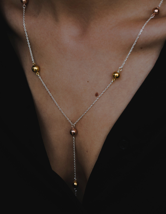 Сотуар с семью шариками