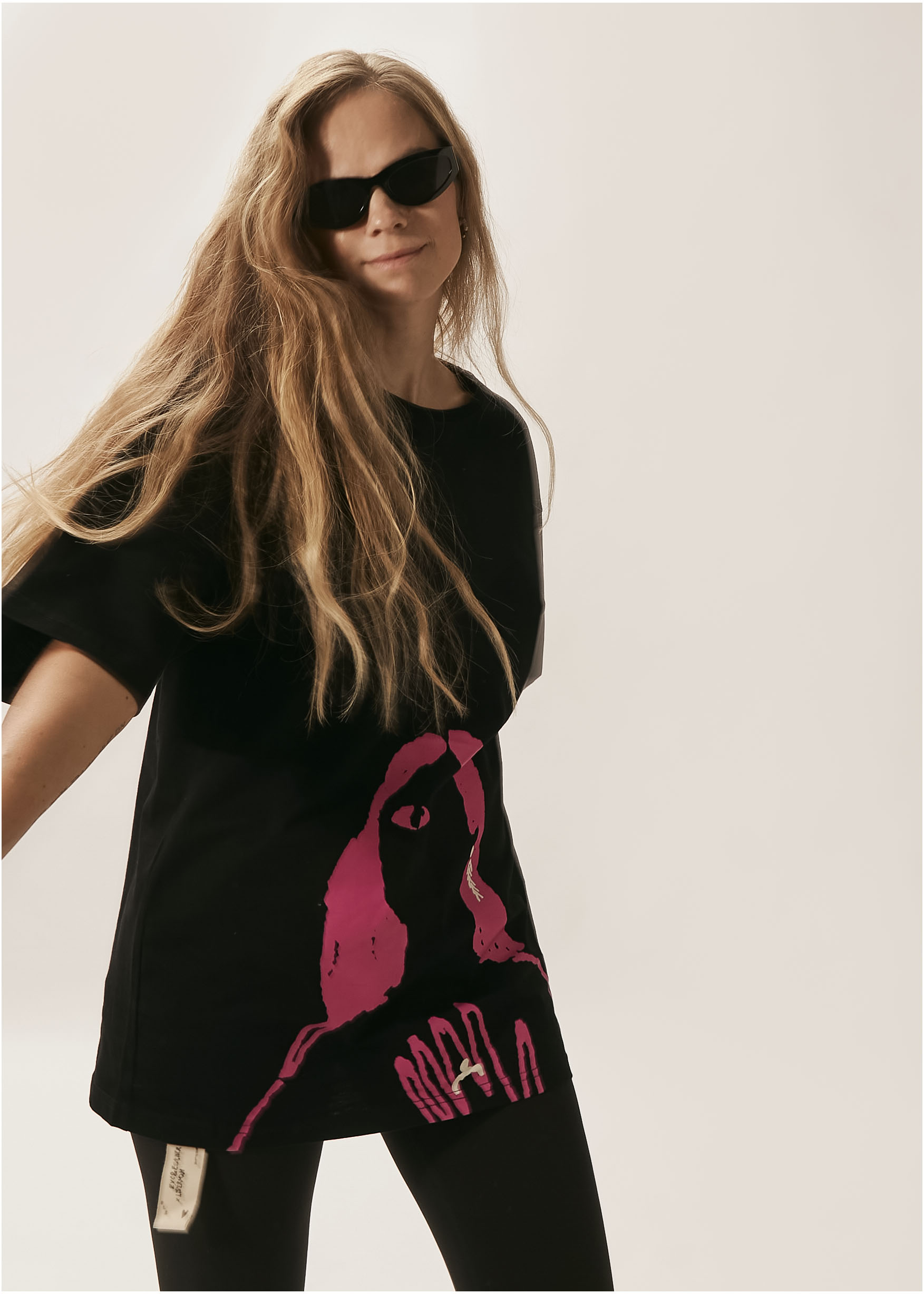 Футболка EVE&ESTHER x LIBERMAN черная