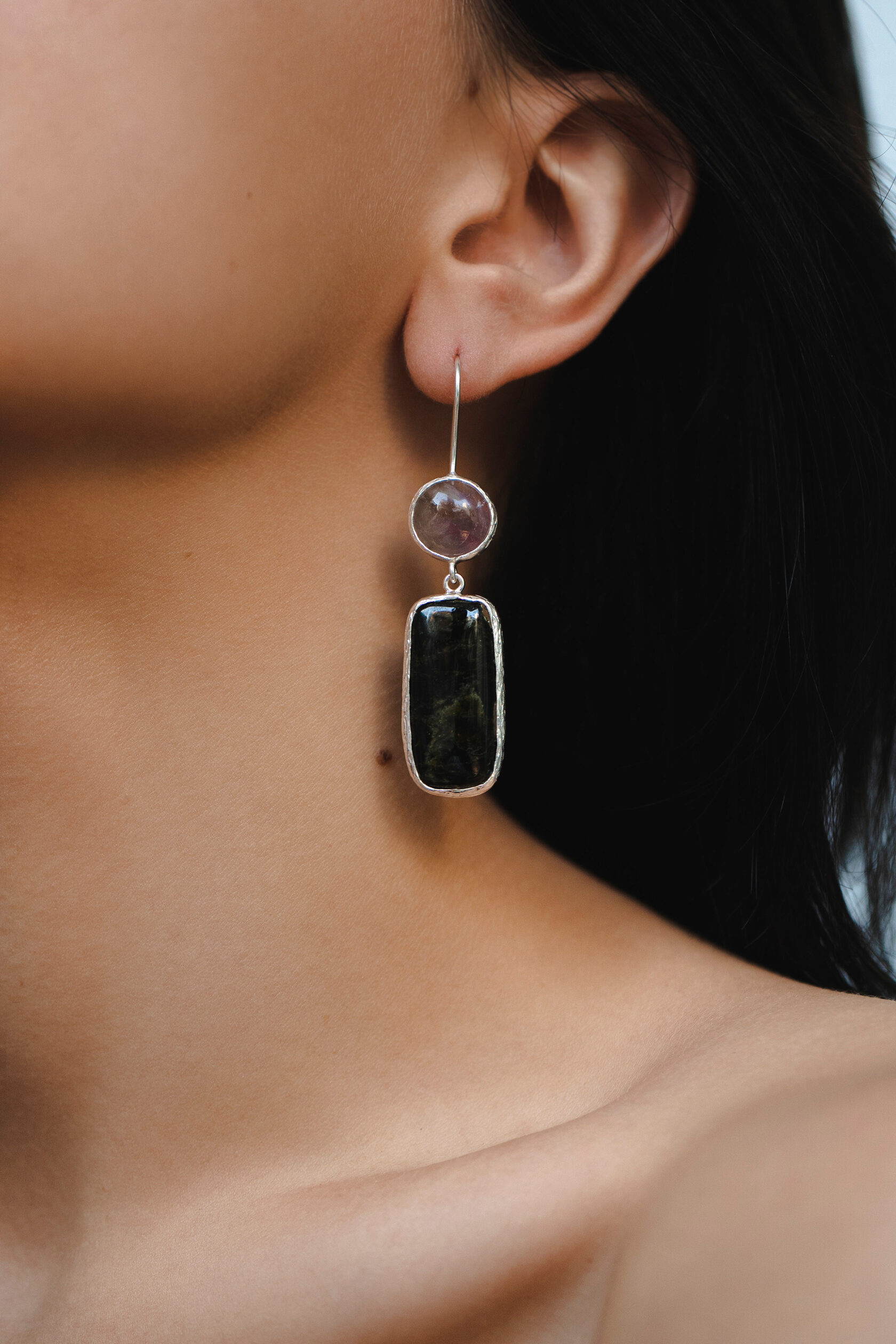 Серьги с аметистом, моховым агатом и клинохлором