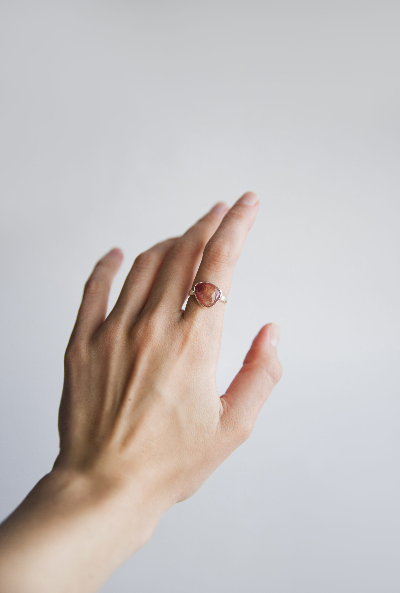 Кольцо с турмалином