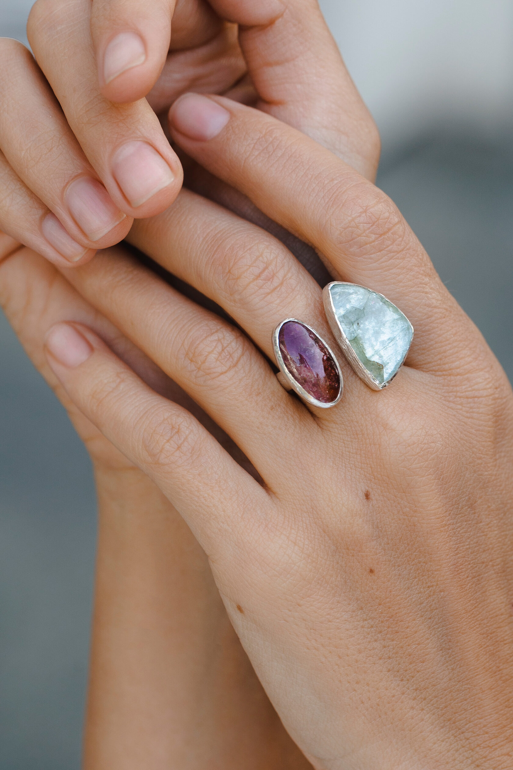 Кольцо с турмалином и аквамарином