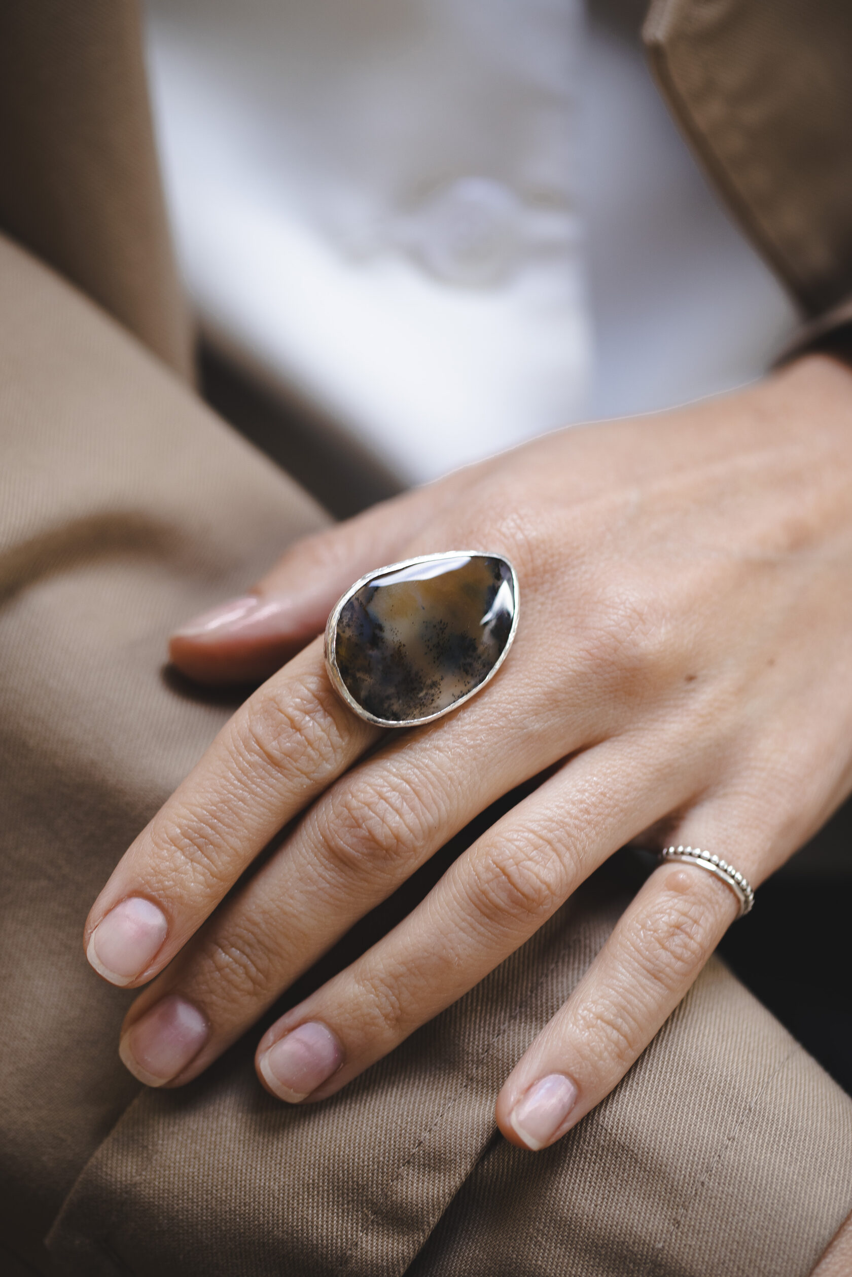 Кольцо с агатом