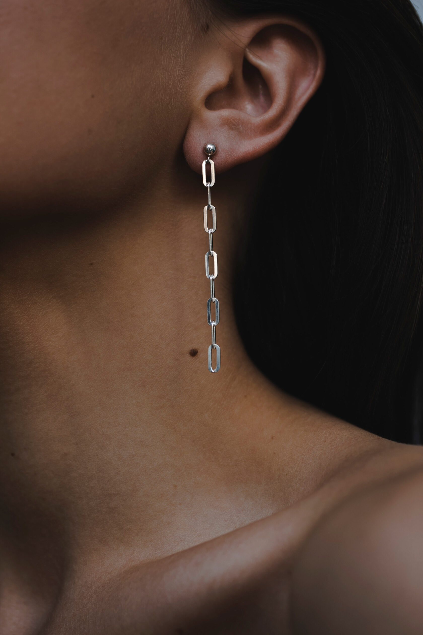 Серьги с цепочкой с мелкими звеньями