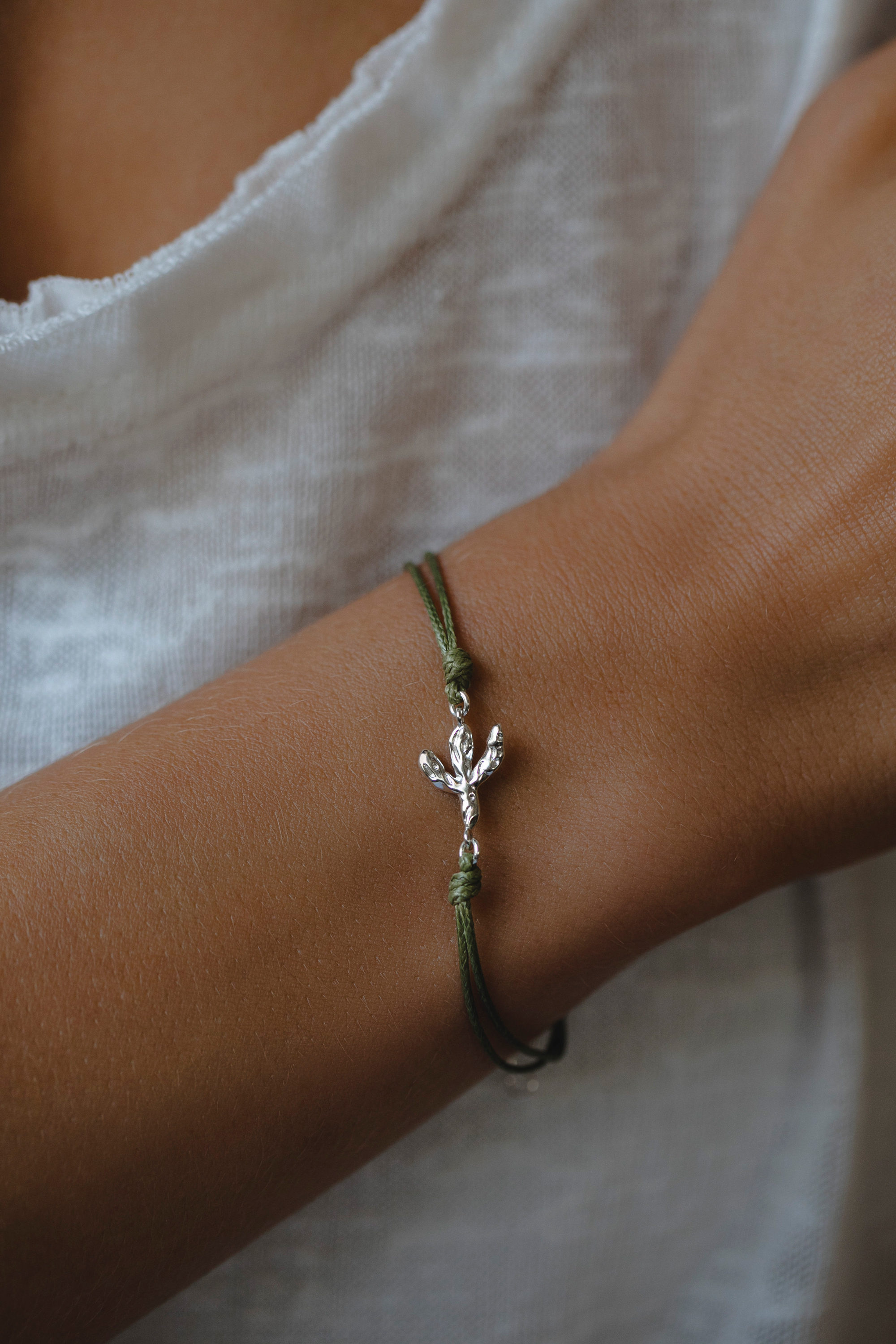 Браслет на нити Freedom