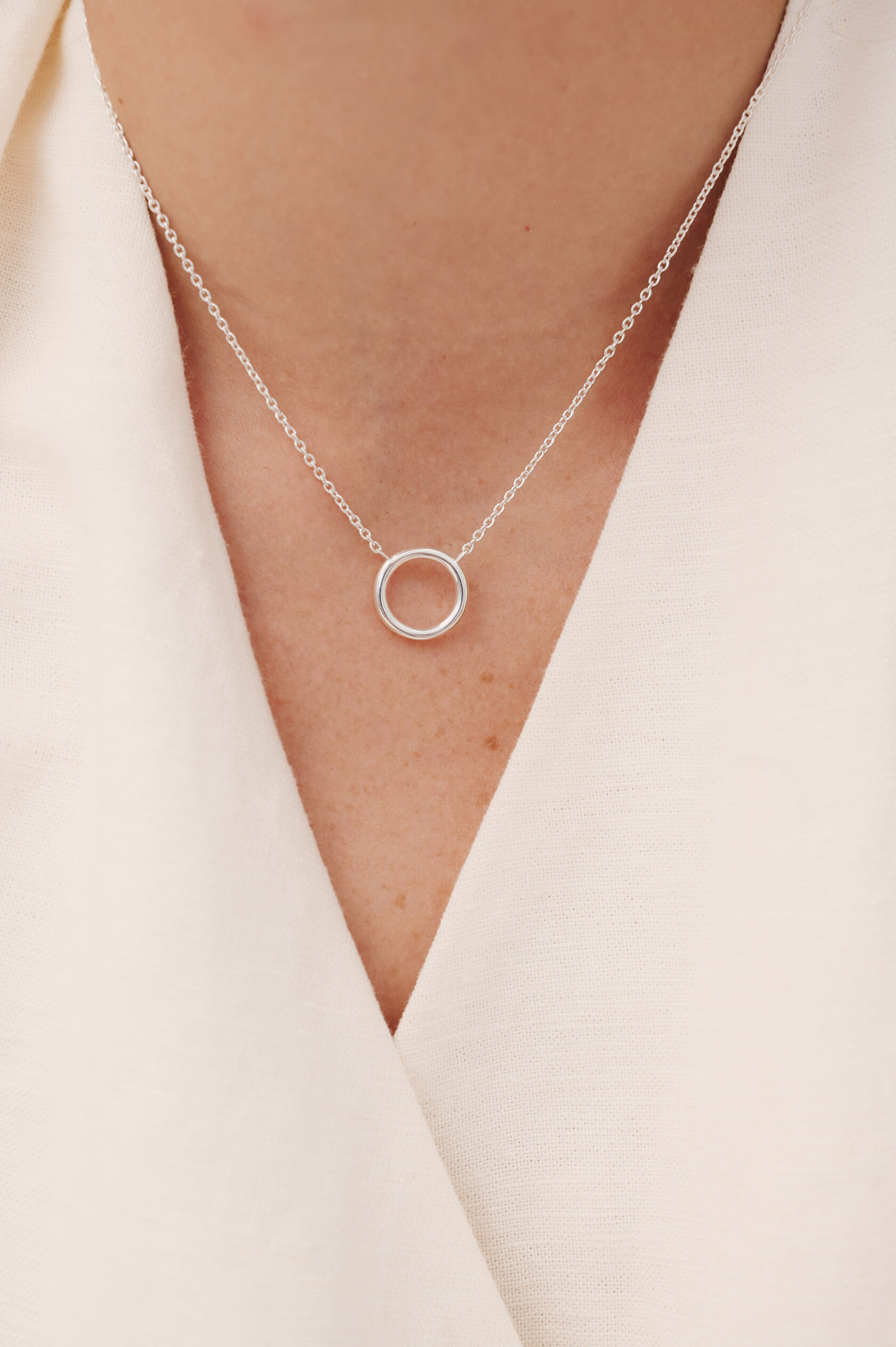 Подвеска с кругом