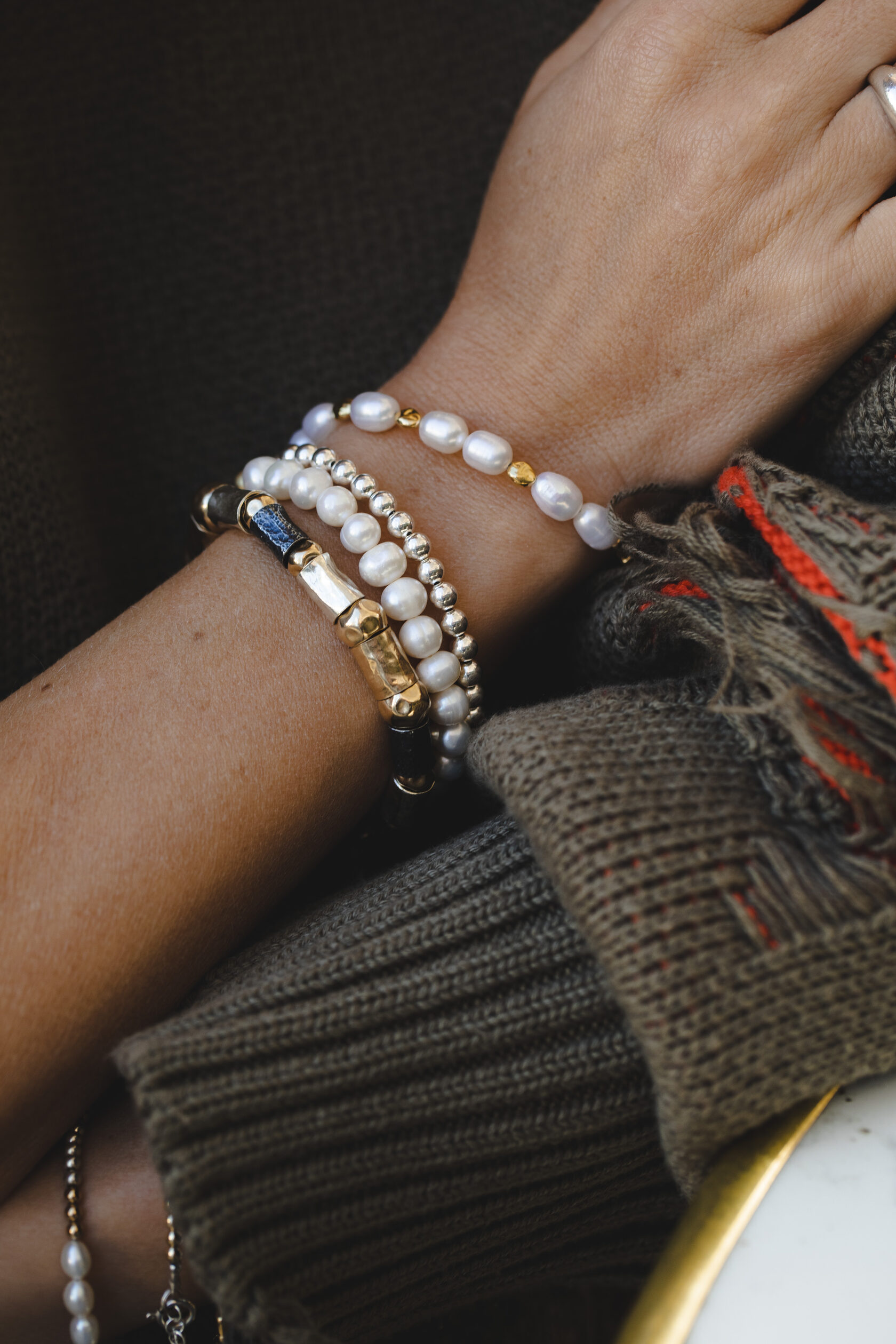 Браслет с крупным жемчугом Браслет с крупным жемчугом