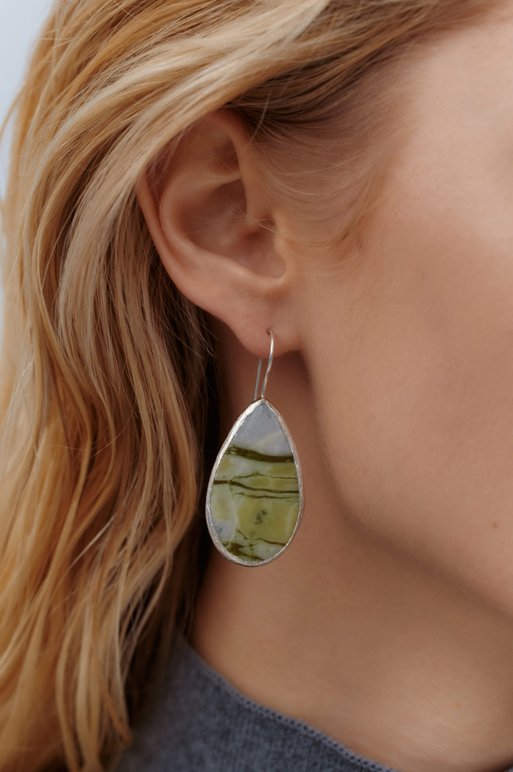 Серьги с офитом