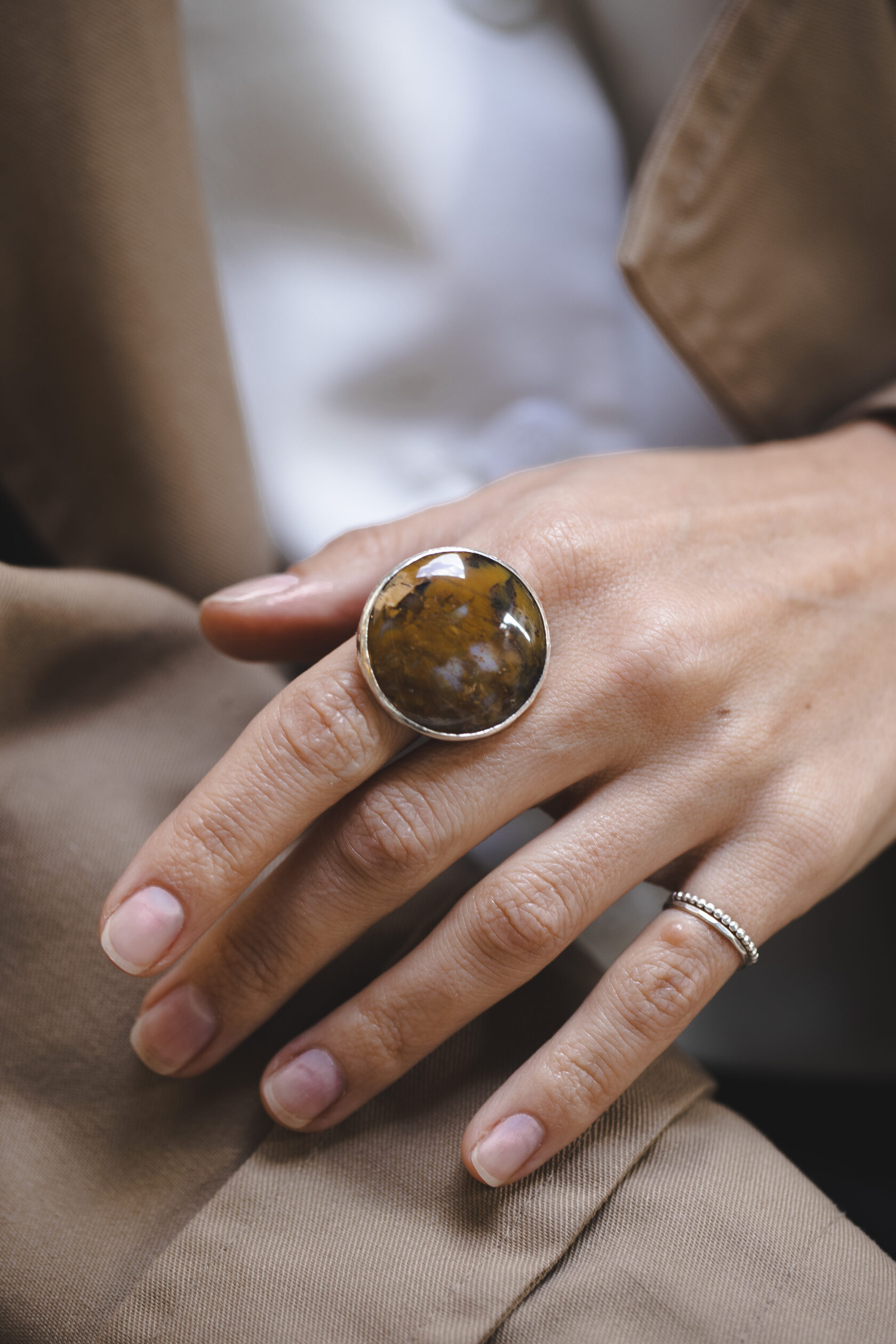 Кольцо с моховым агатом