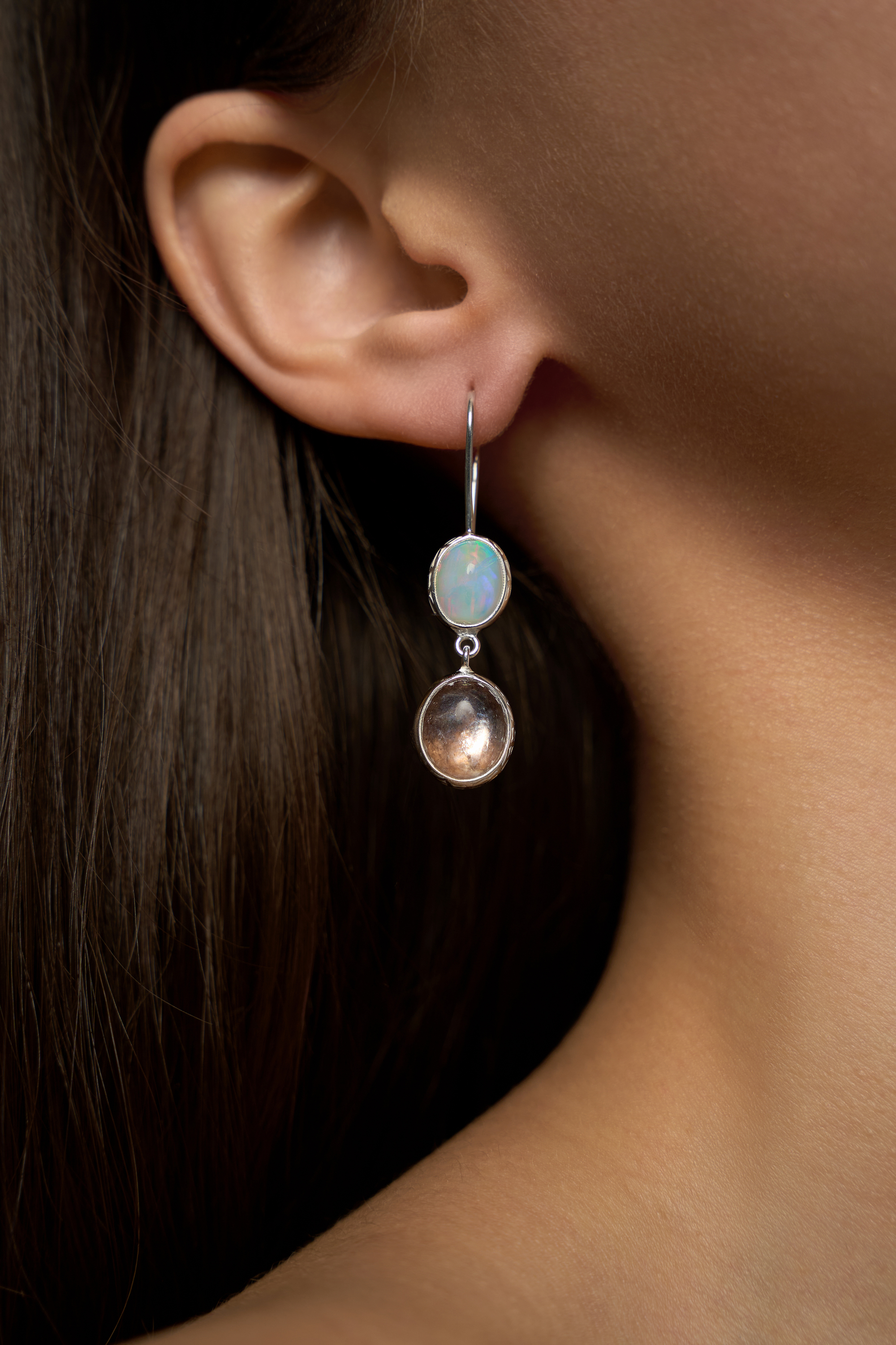 Серьги с эфиопским опалом и лепидолитом