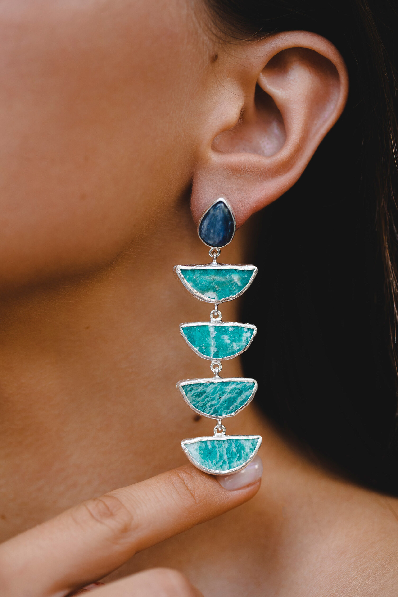 Серьги с кианитом и амазонитом