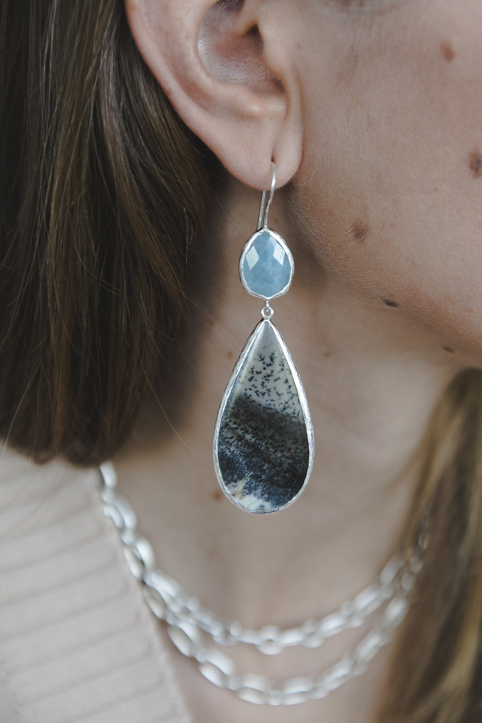 Серьги с моховым агатом и аквамарином