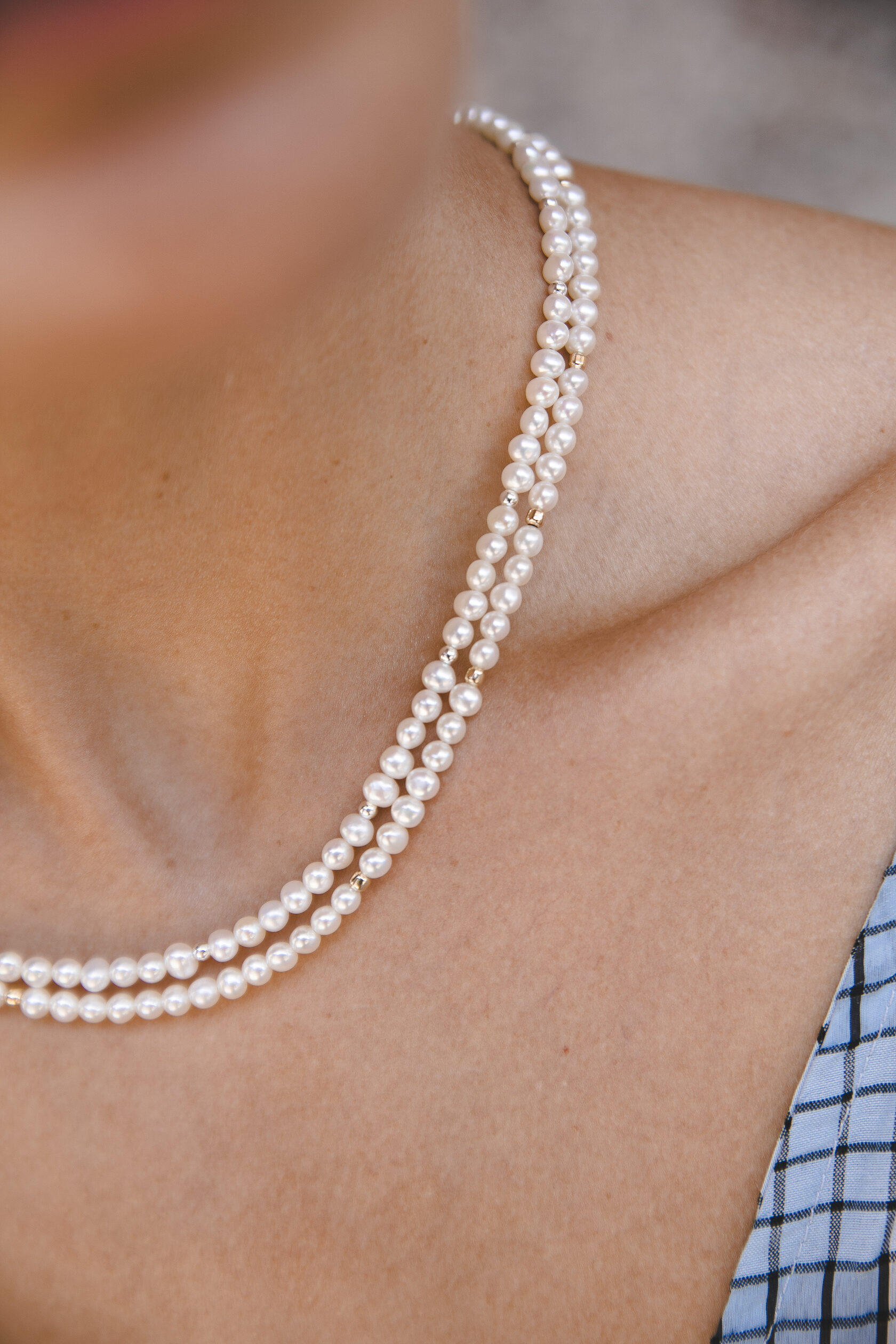 Жемчужная нить с бусинами