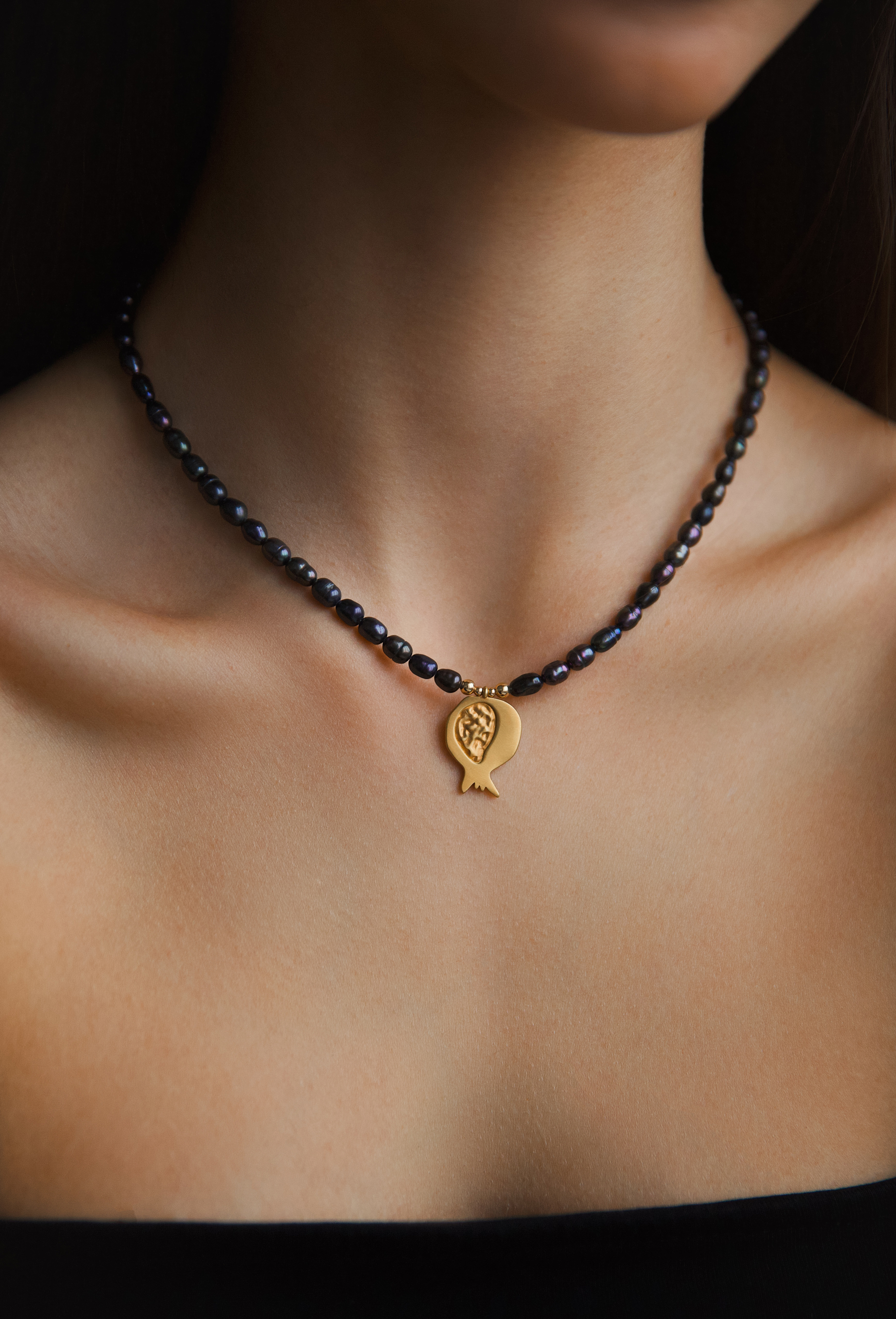 Жемчужная нить Гранат