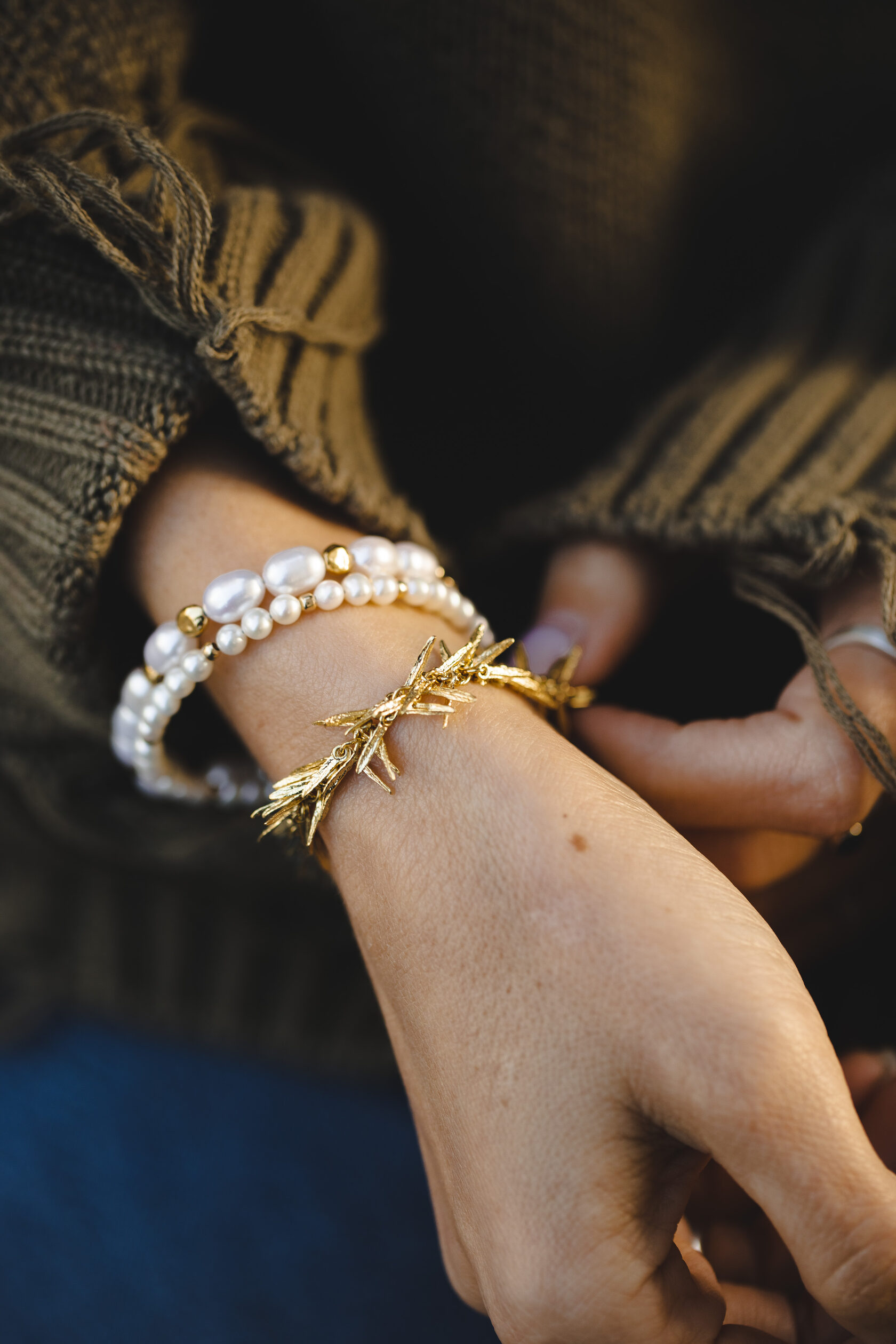 Браслет с крупным жемчугом Браслет с крупным жемчугом