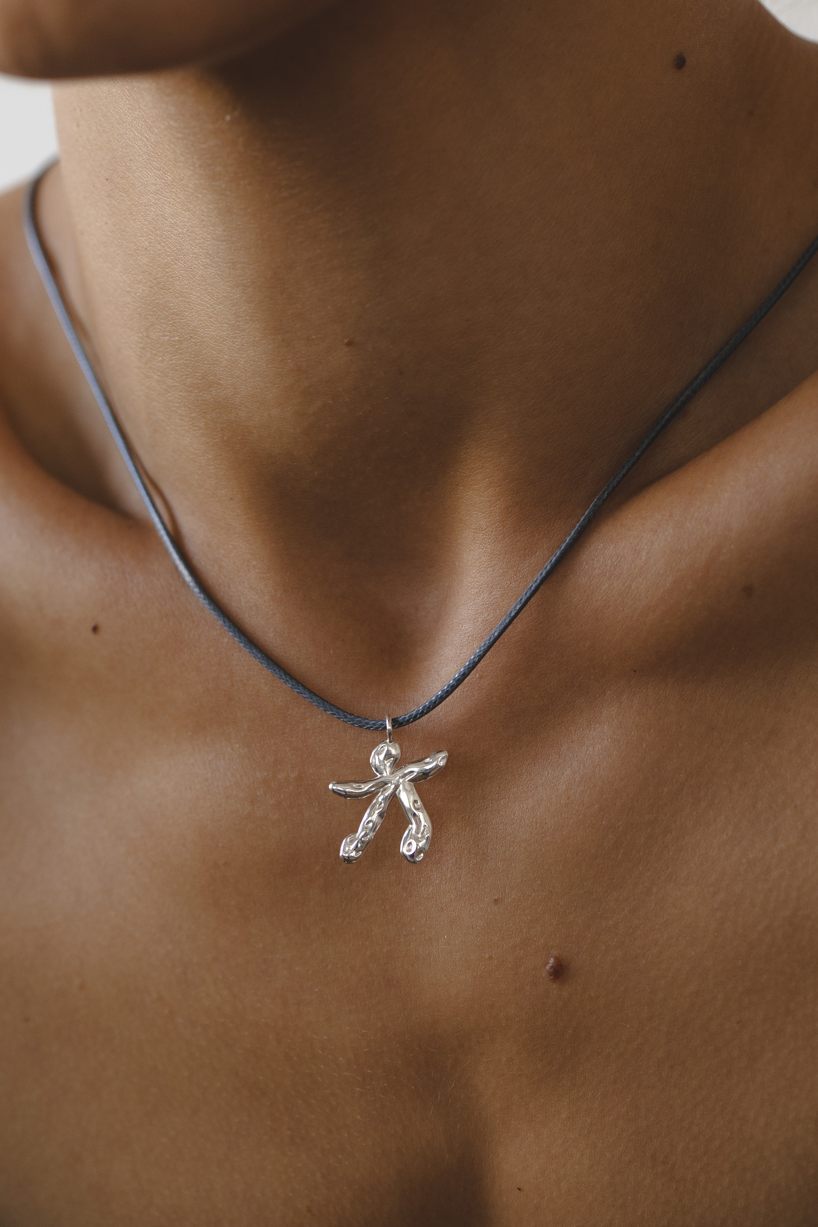 Подвеска I am на шнуре Подвеска I am на шнуре