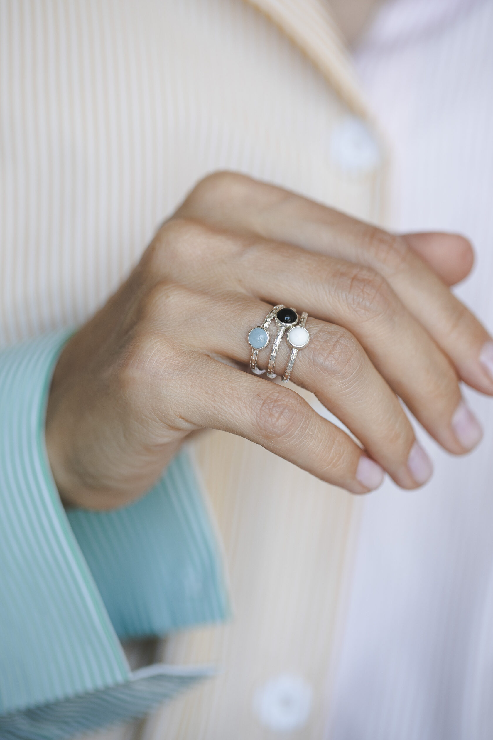 Кольцо с маленьким аквамарином