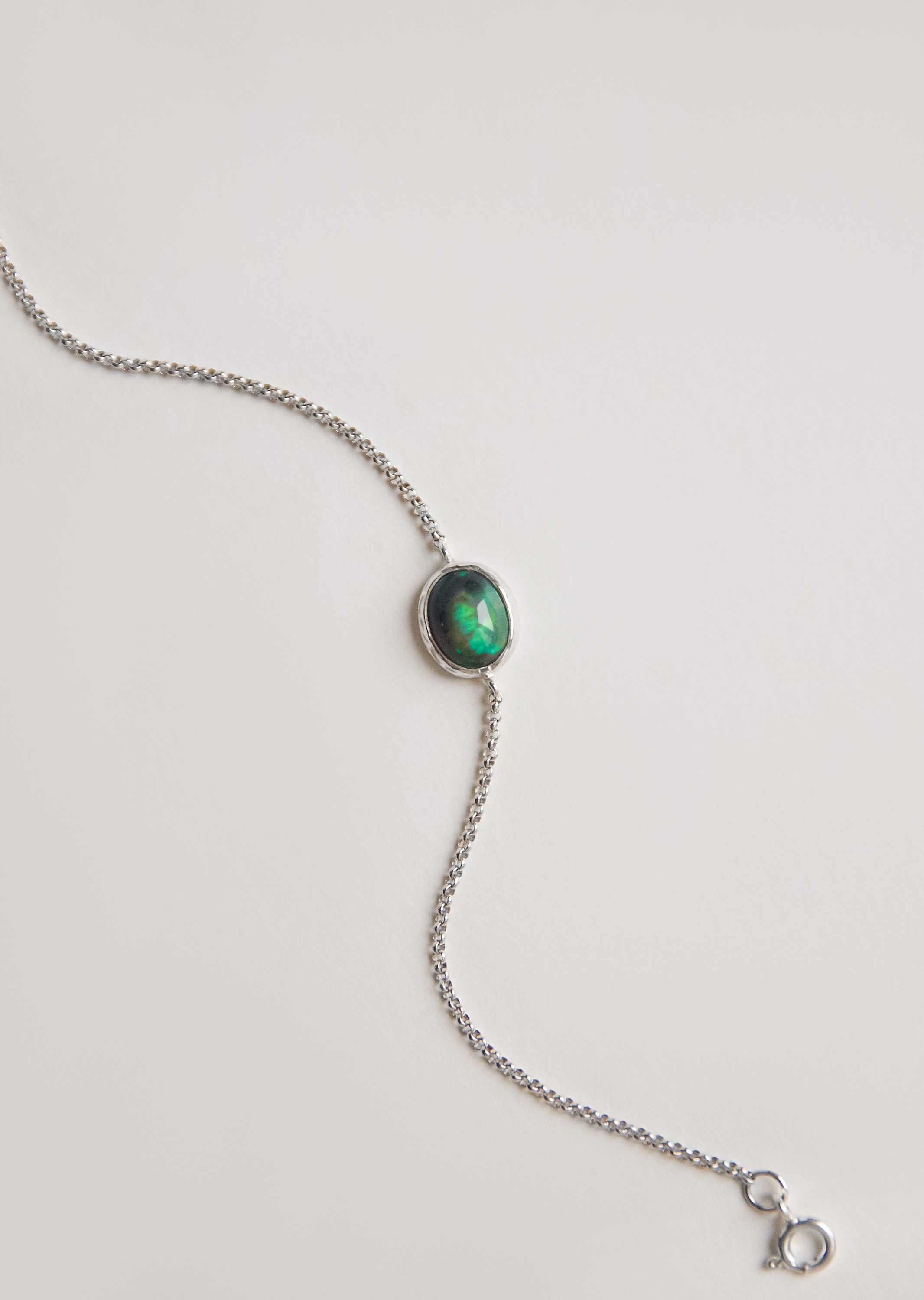 Браслет с эфиопским опалом