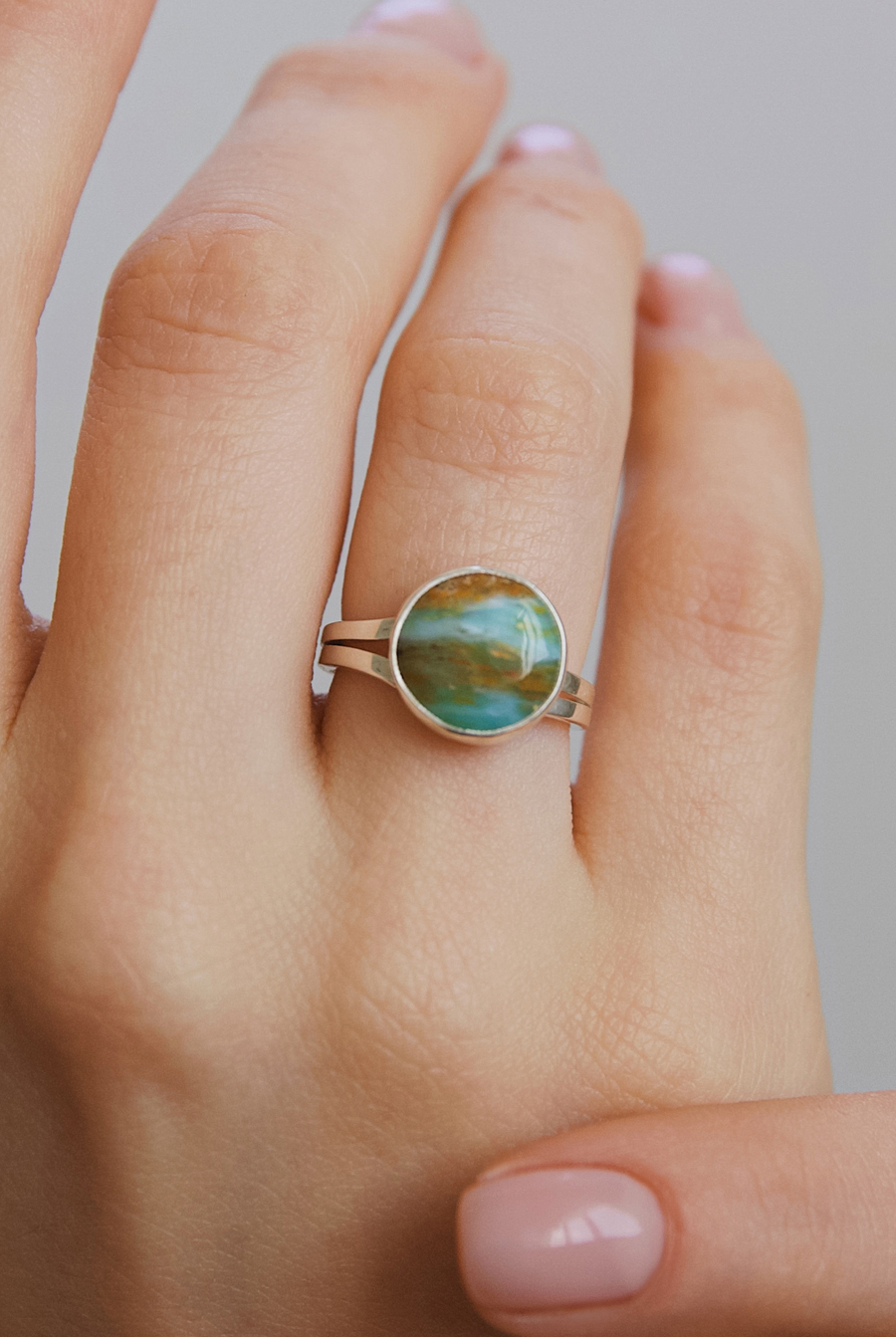 Кольцо с перуанским опалом