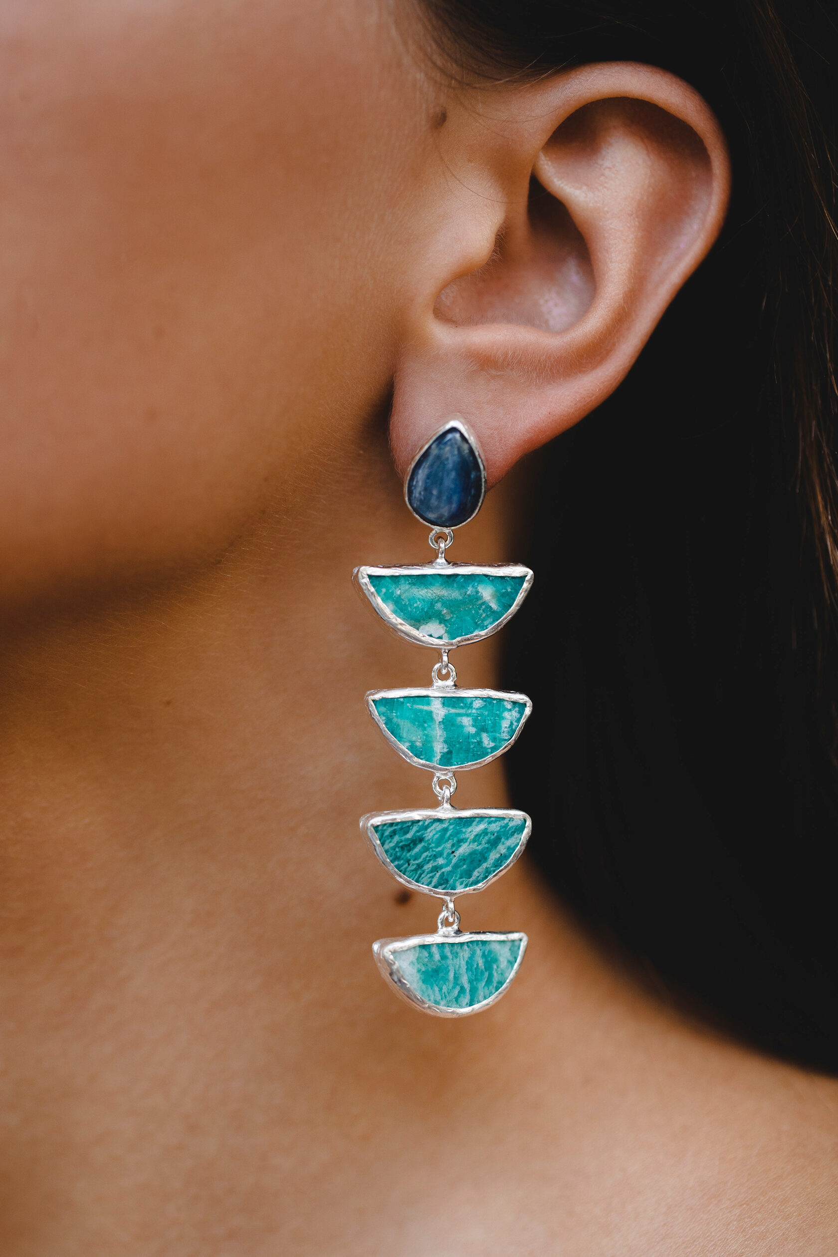 Серьги с кианитом и амазонитом