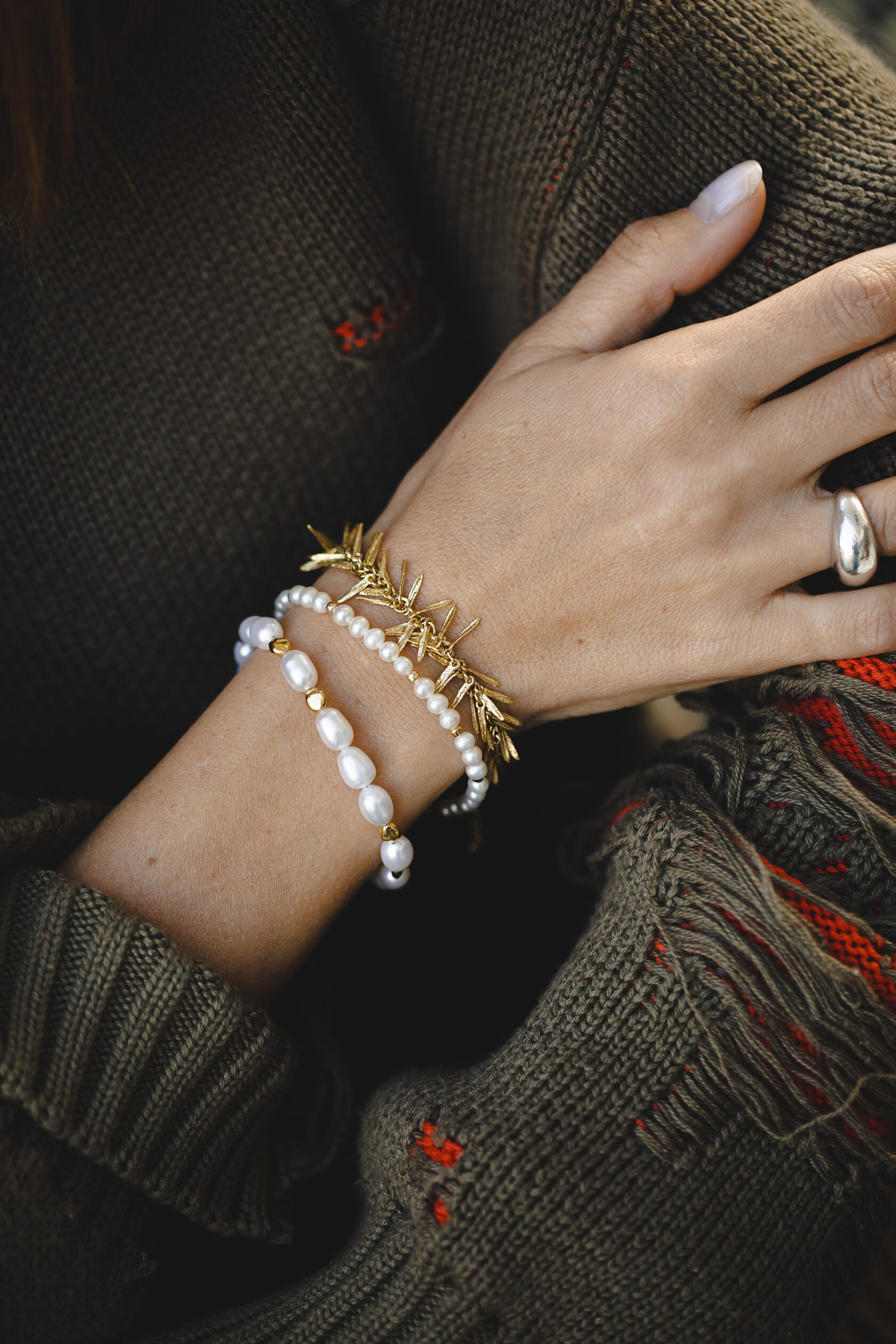 Браслет с крупным жемчугом Браслет с крупным жемчугом