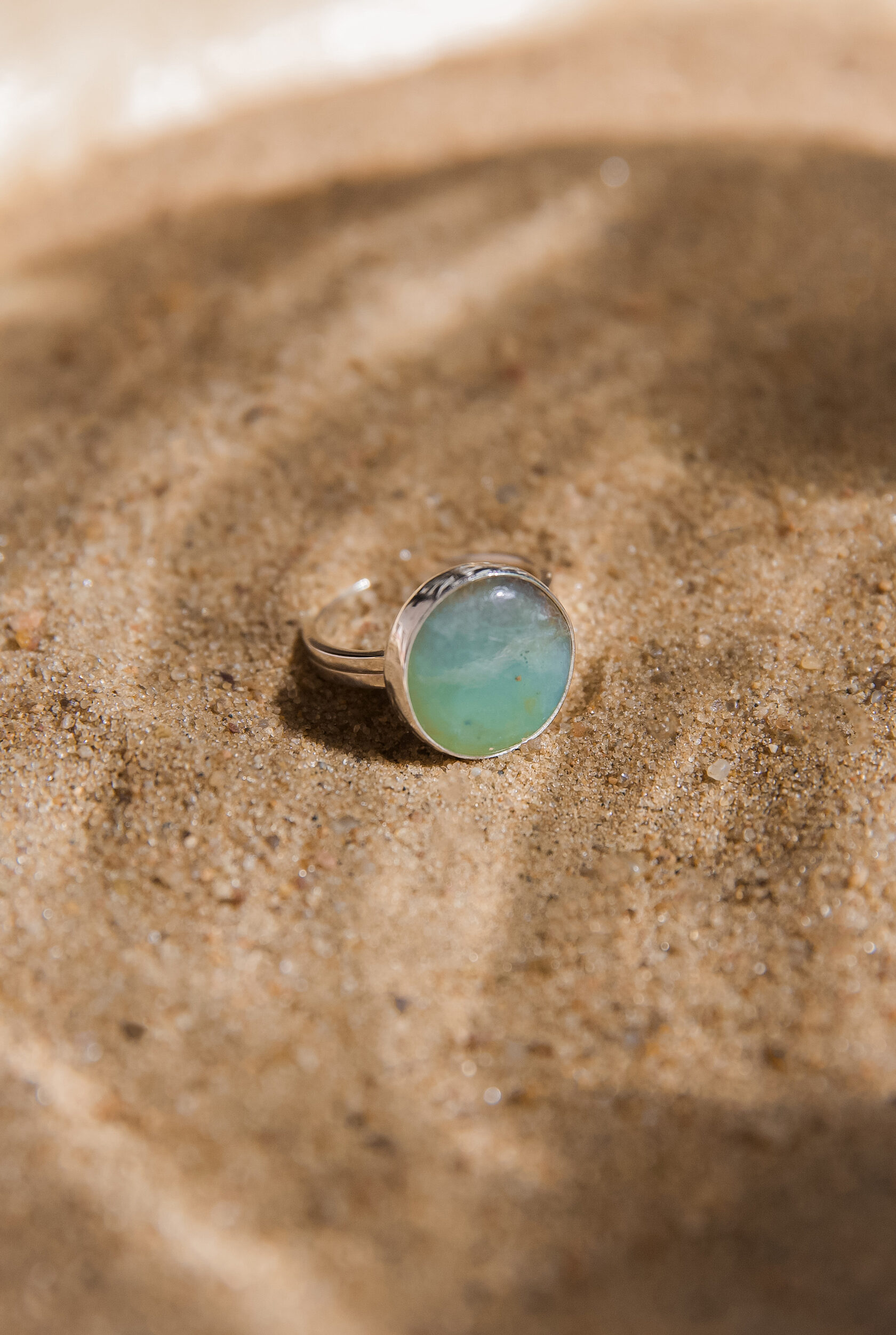 Кольцо с перуанским опалом