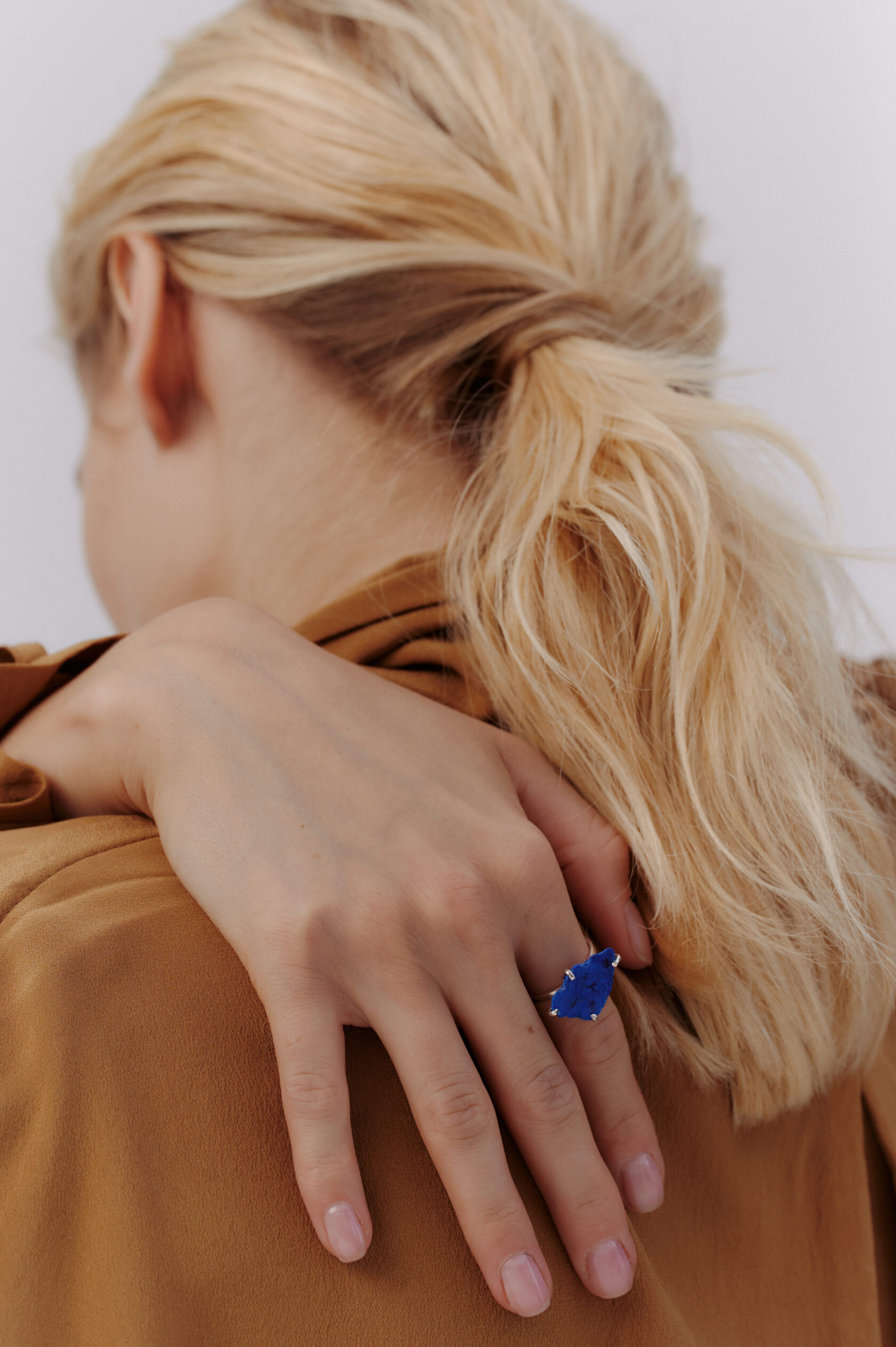 Кольцо с азуритом