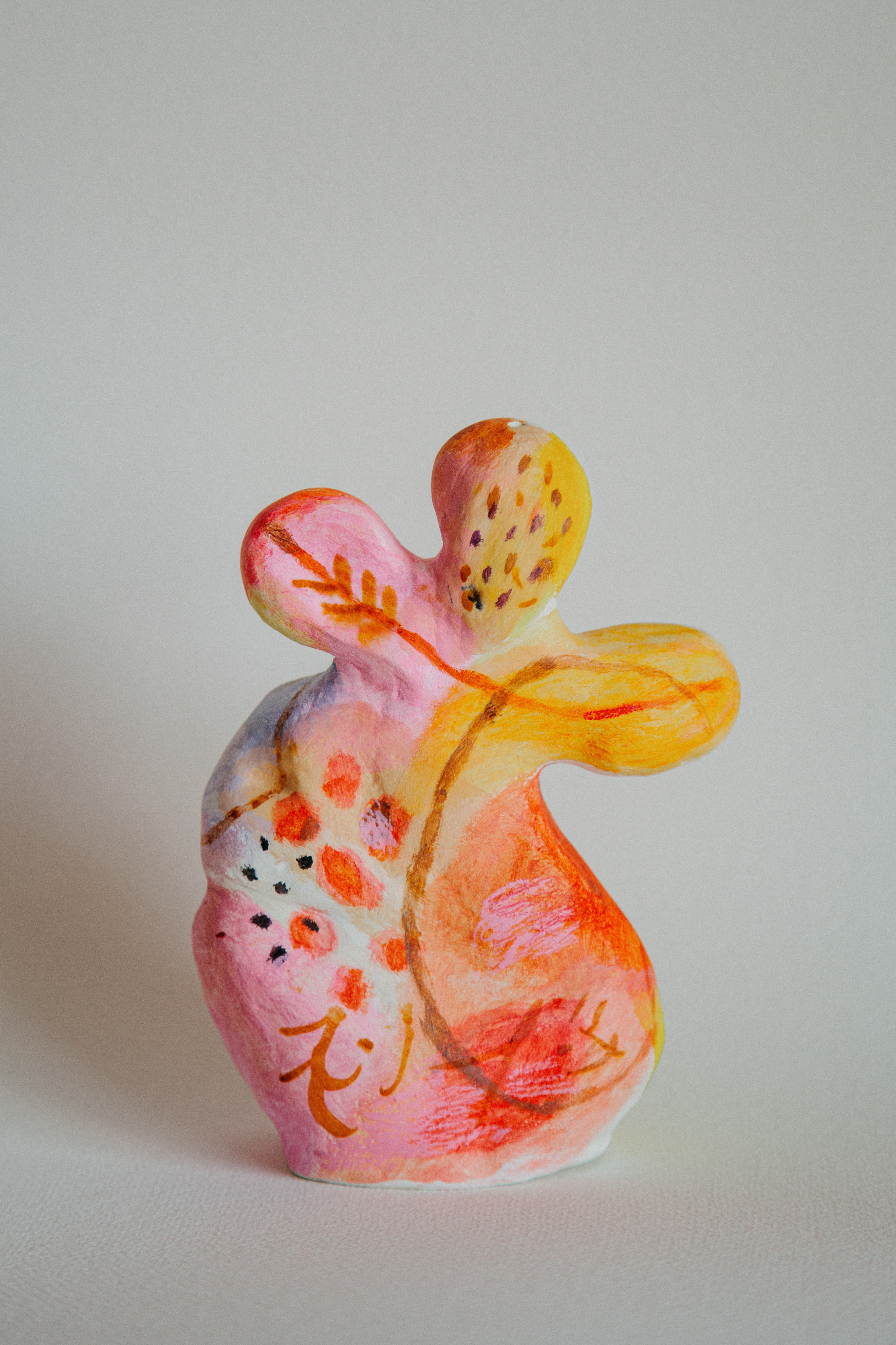 Скульптура Love