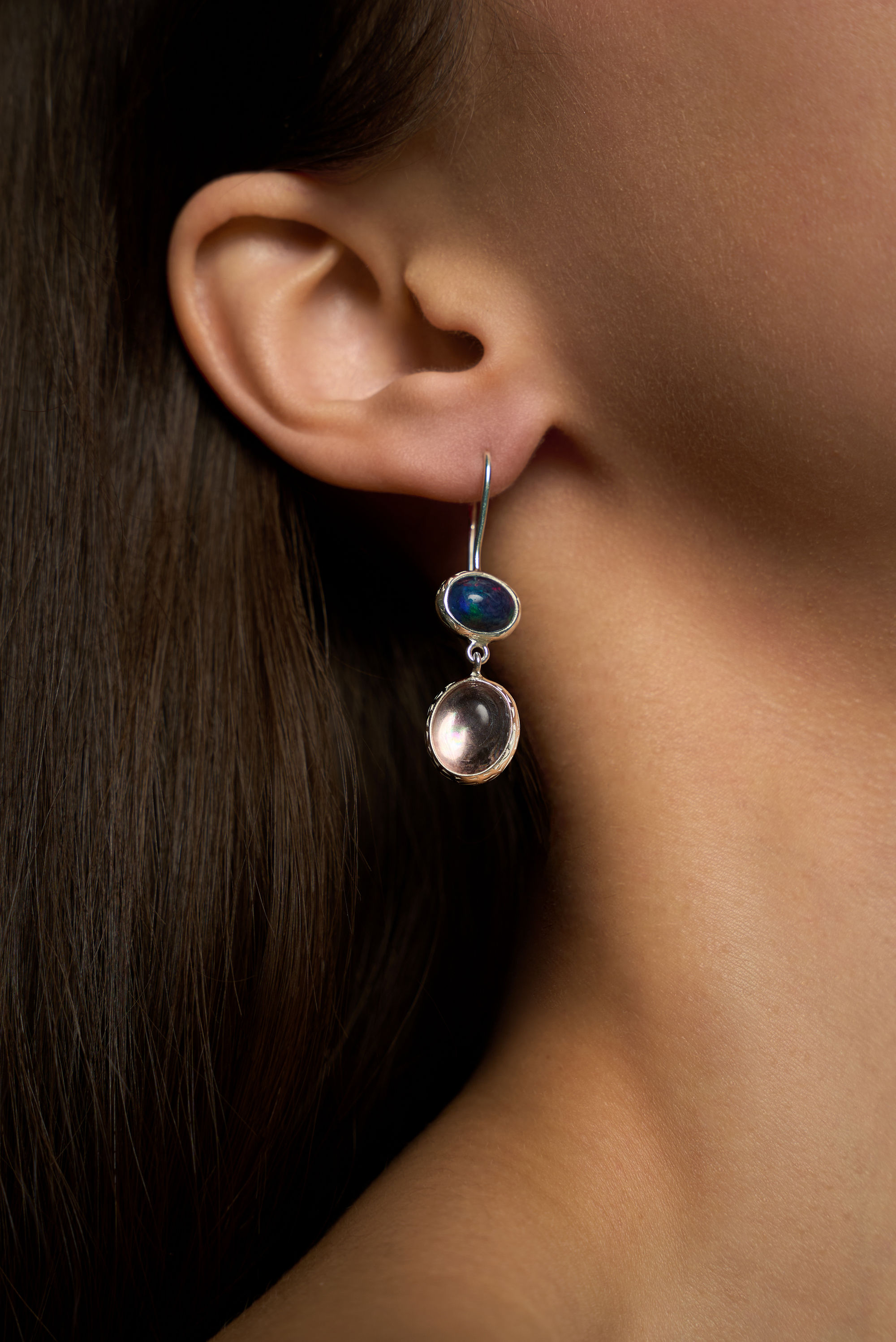 Серьги с эфиопским опалом и лепидолитом