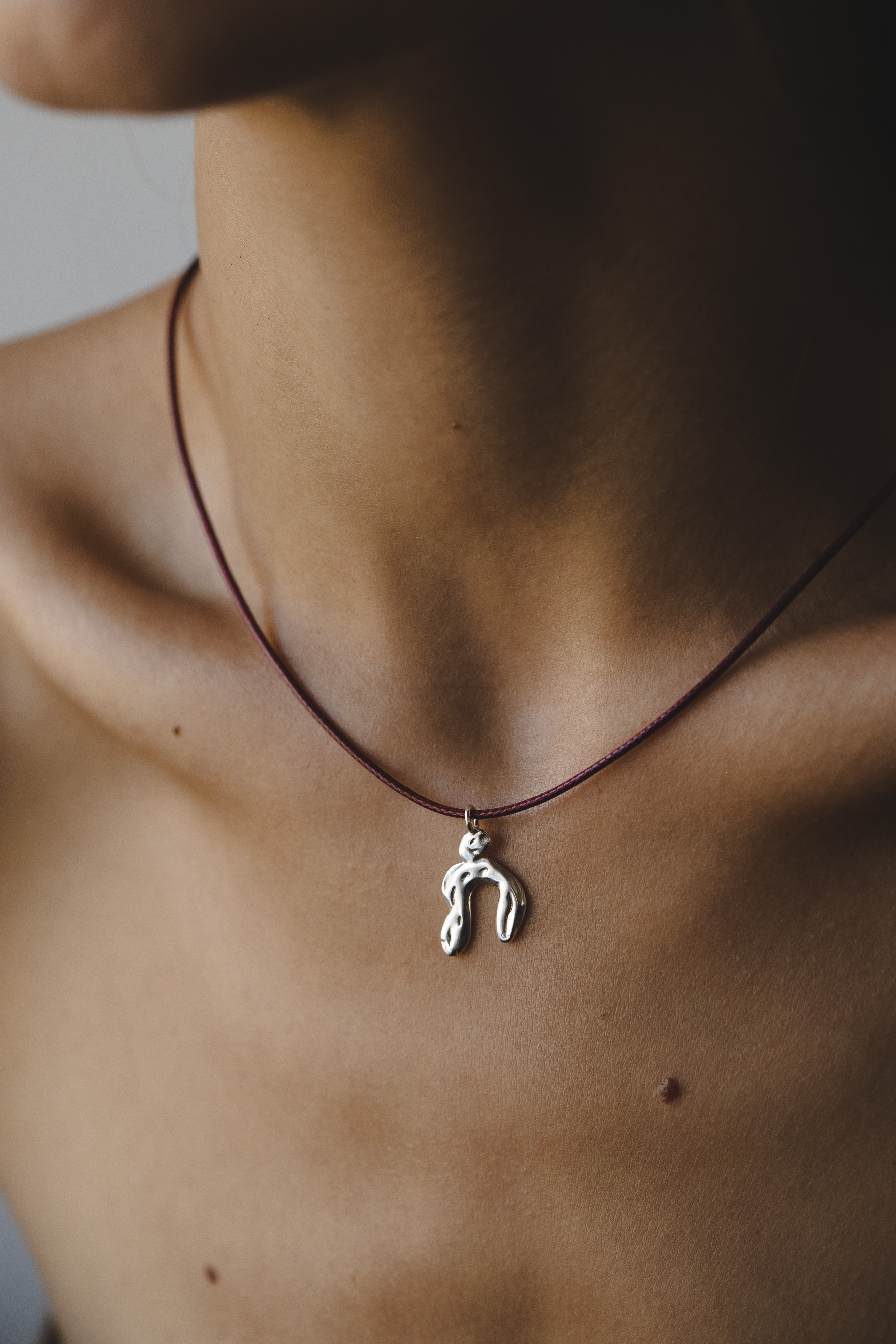 Подвеска Power на шнуре Подвеска Power на шнуре