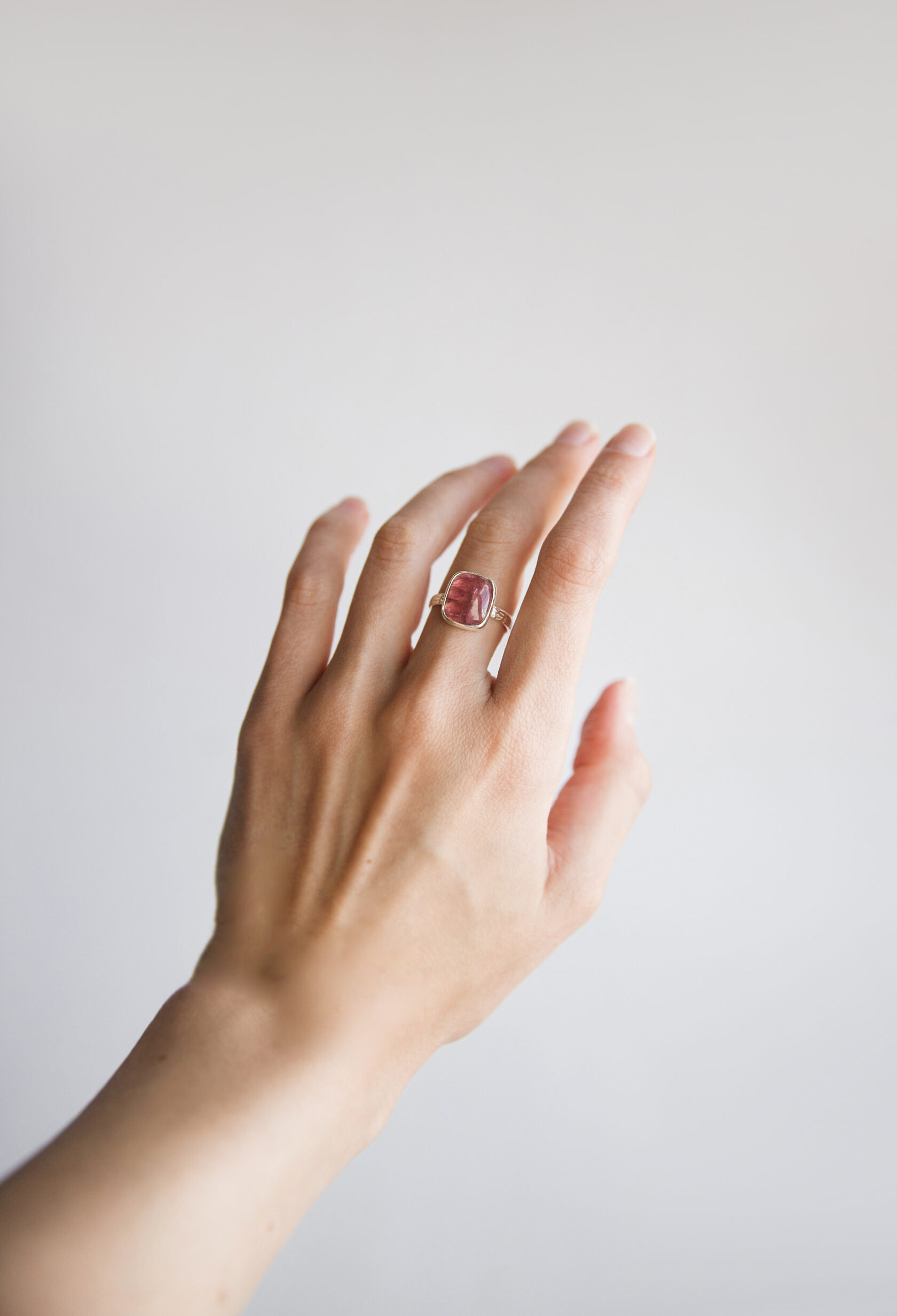 Кольцо с турмалином