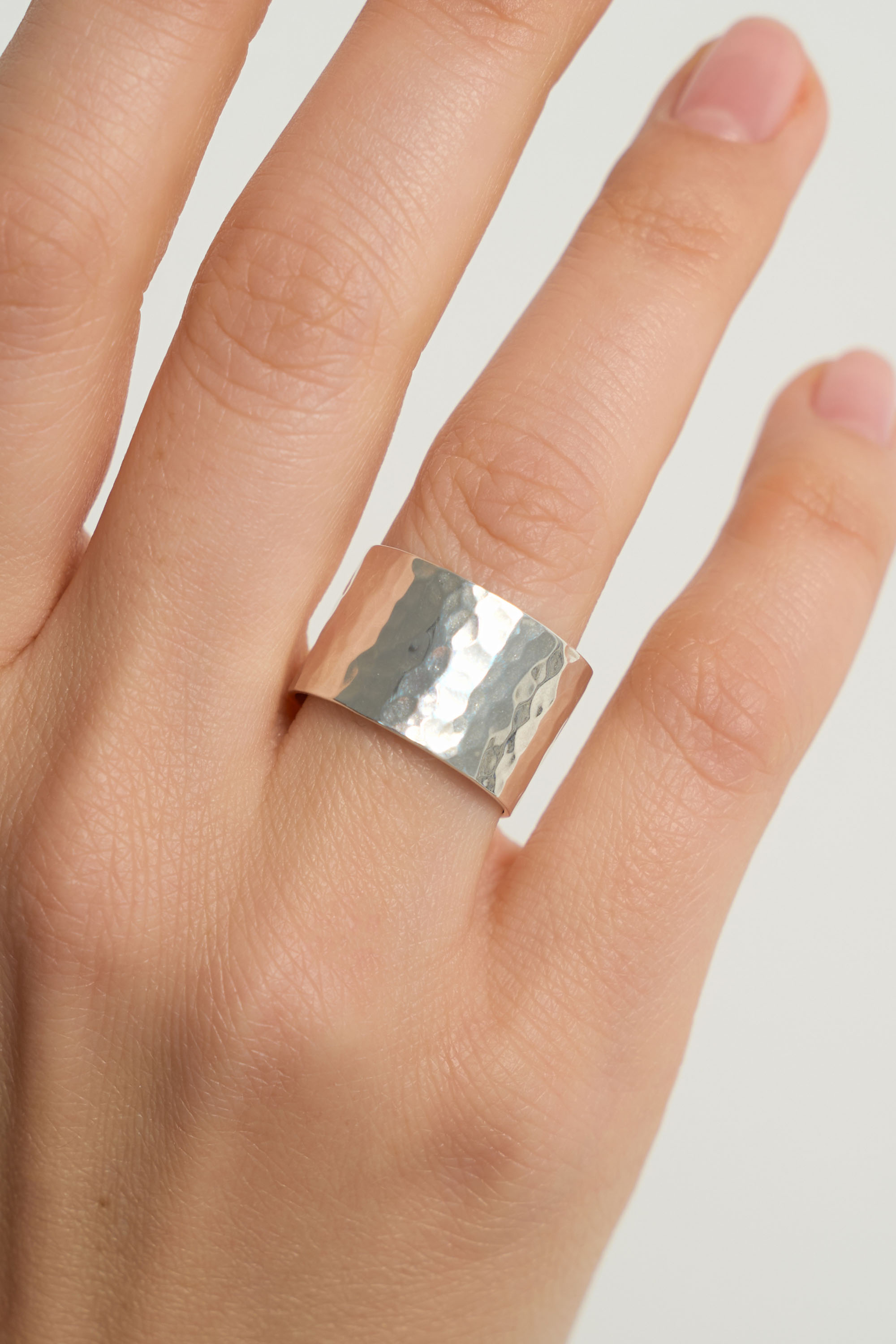 Кольцо широкое