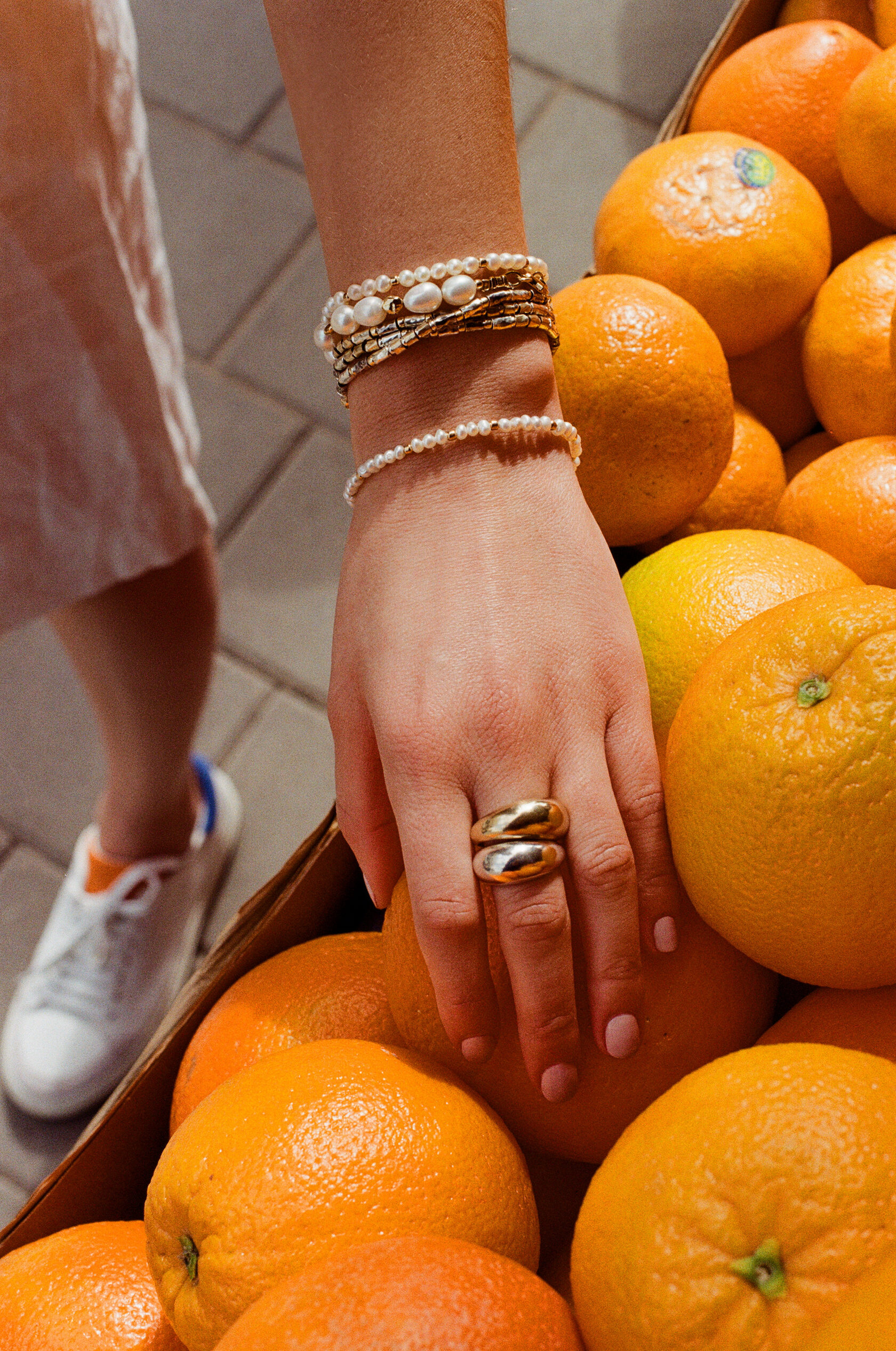 Браслет с бусинами речного жемчуга Браслет с бусинами речного жемчуга