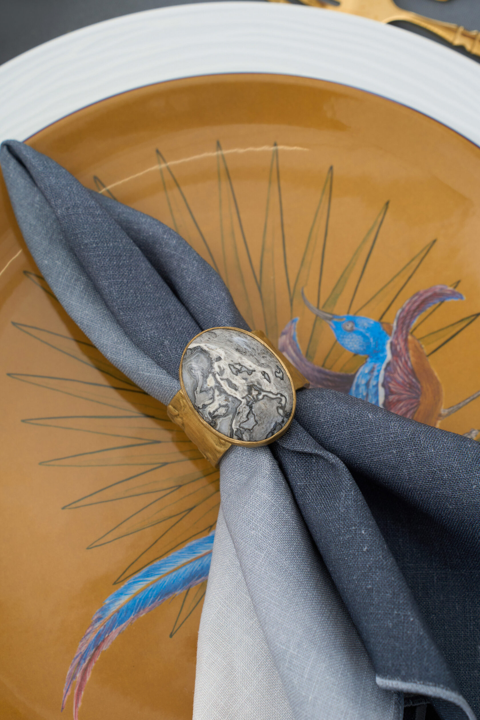 Набор из салфетки и кольца ADDA gems x The Dar Store