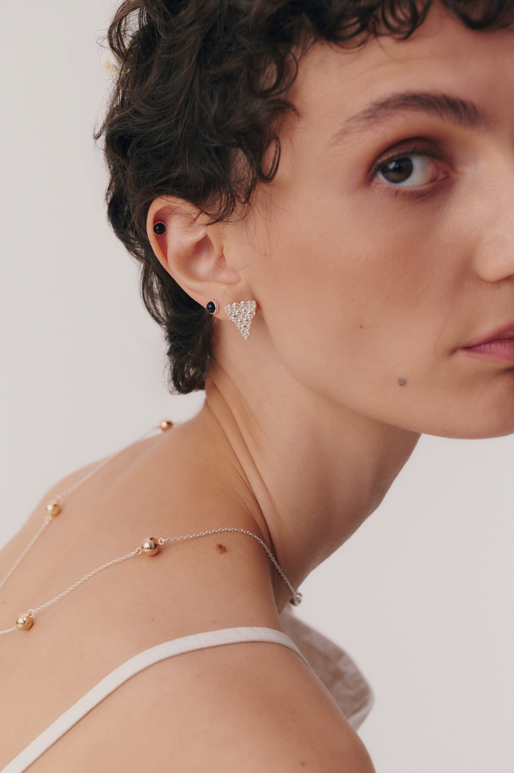 Пусеты с агатом Пусеты с агатом