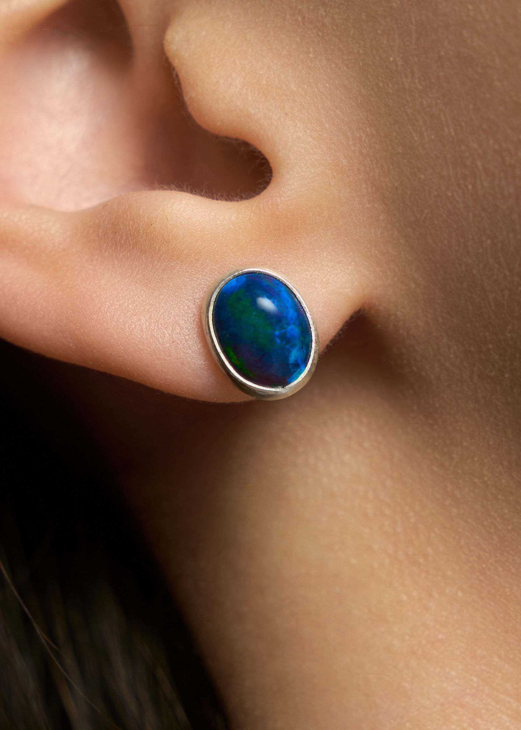 Пусеты с эфиопским опалом