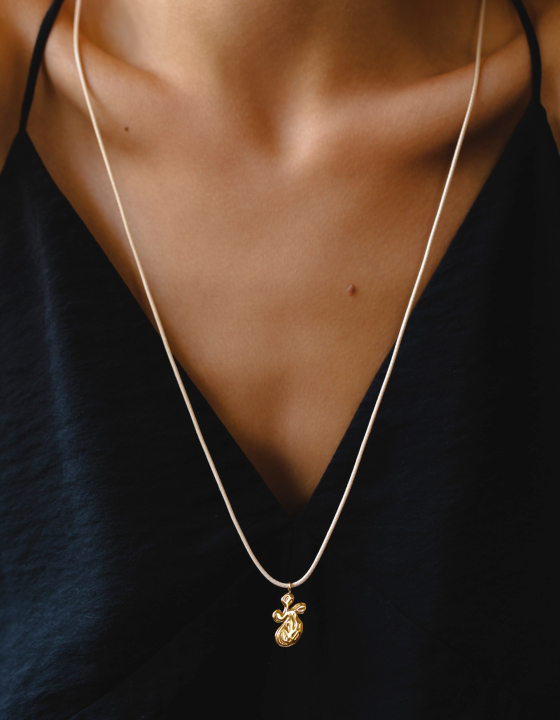 Подвеска на шнуре "Любовь"