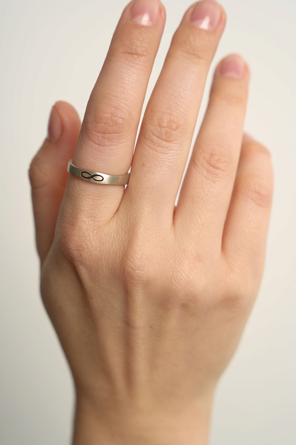 Кольцо Бесконечность