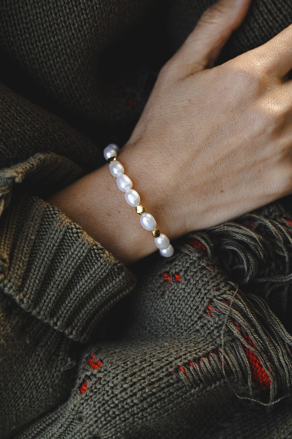 Браслет с крупным жемчугом