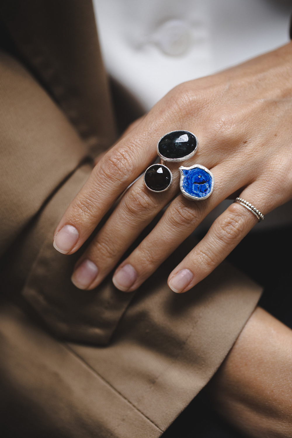 Кольцо с азуритом, яшмой и раухтопазом