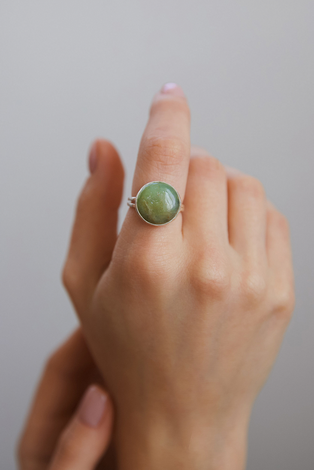 Кольцо с перуанским опалом