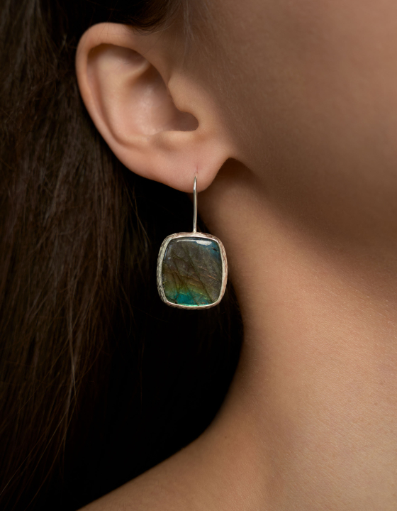 Серьги со спектролитом