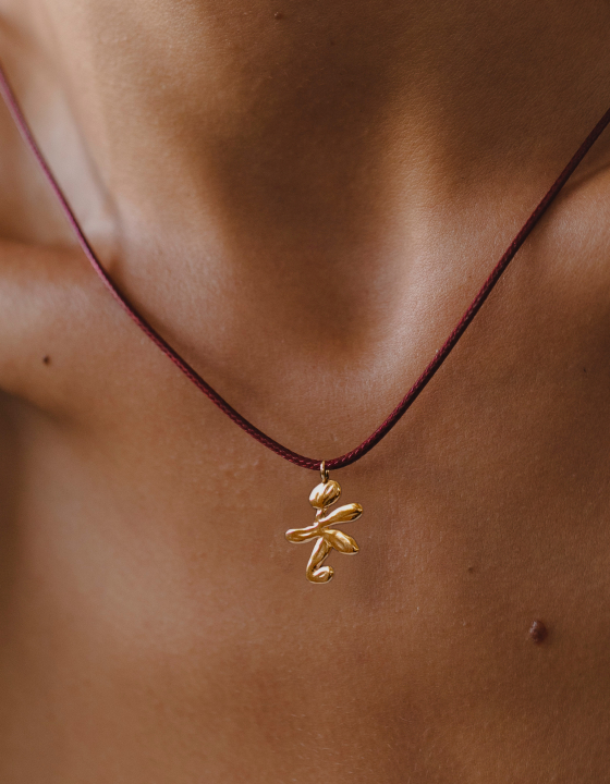 Подвеска Creation на шнуре