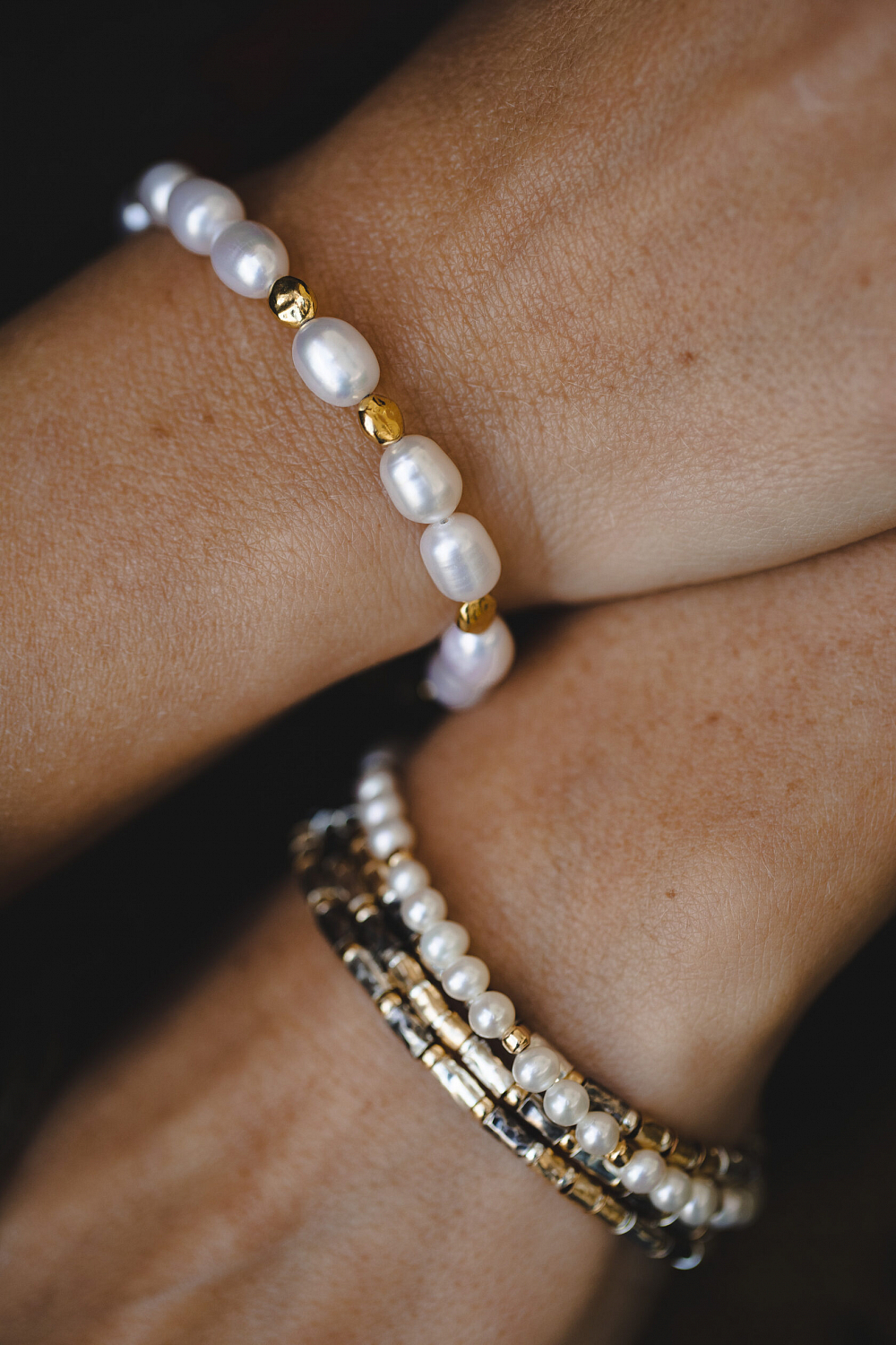 Браслет с бусинами речного жемчуга
