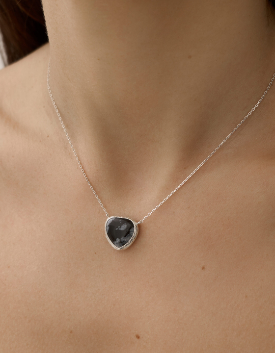 Подвеска Сердце со снежным обсиданом