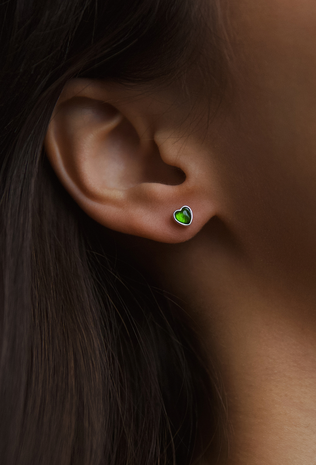 Пусеты с хромдиопсидом