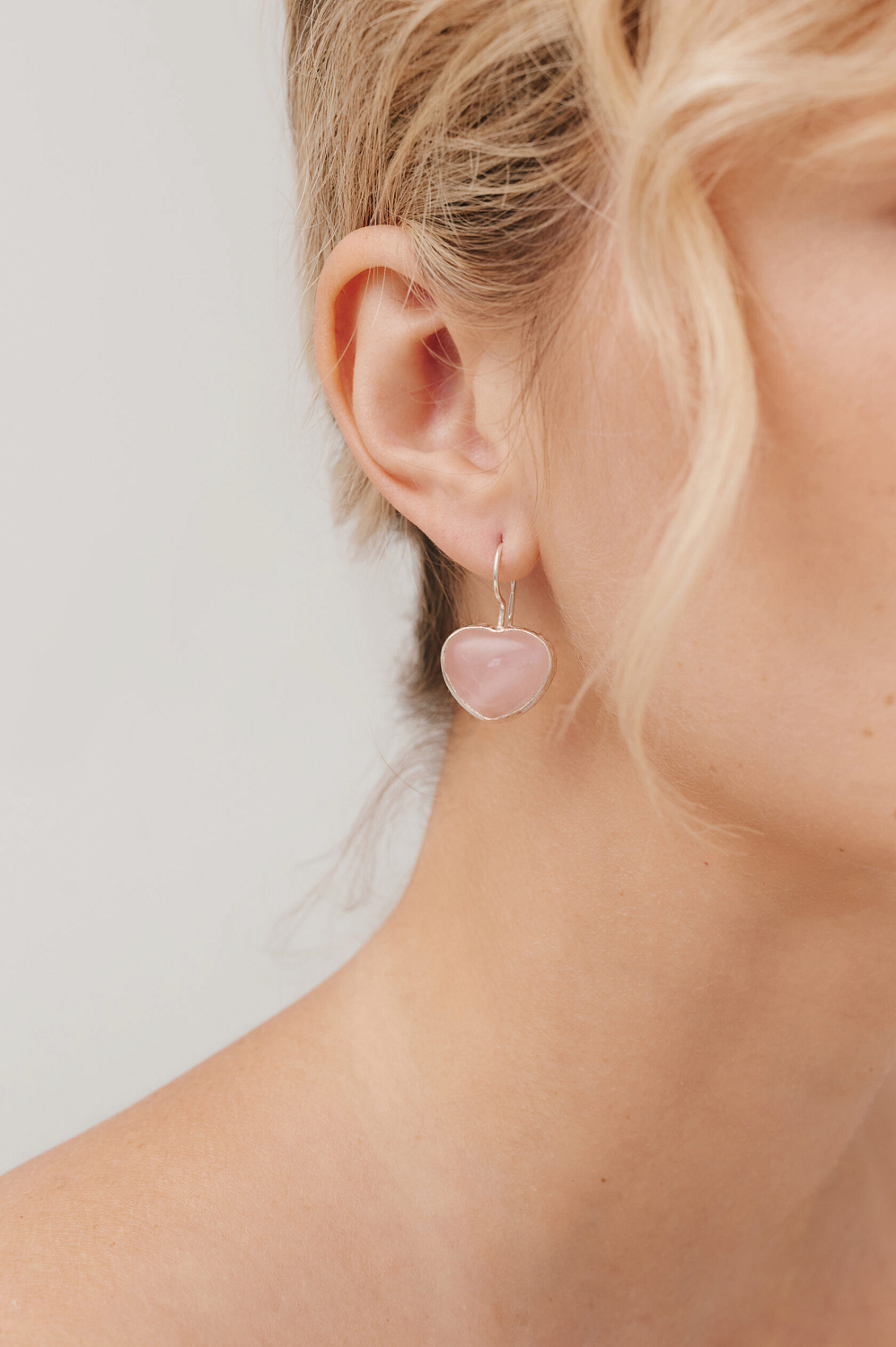 Серьги с розовым кварцем
